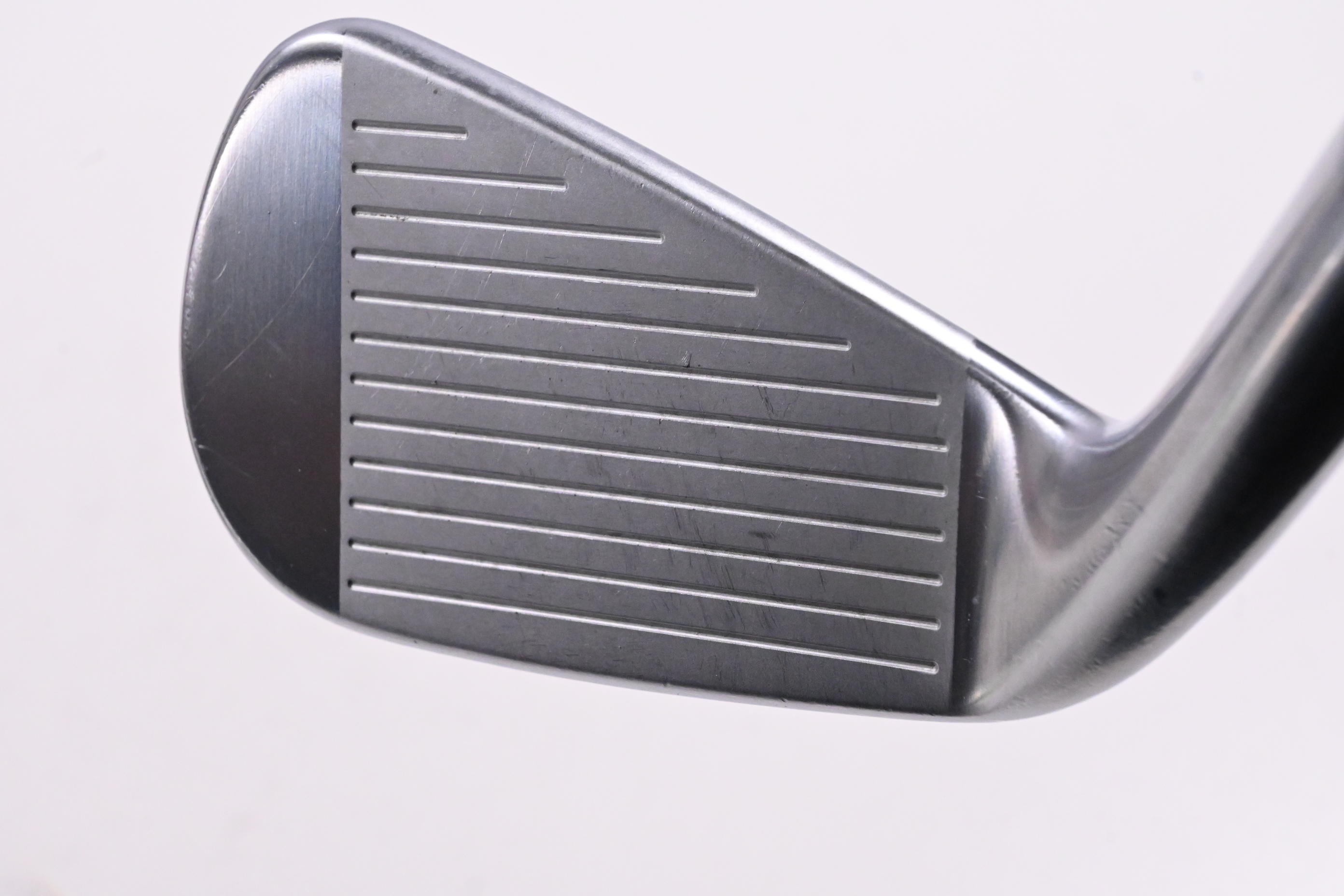 Titleist 718 T-MB #4 Iron / 23 Degree / Stiff Flex Dynamic Gold S300 Shaft