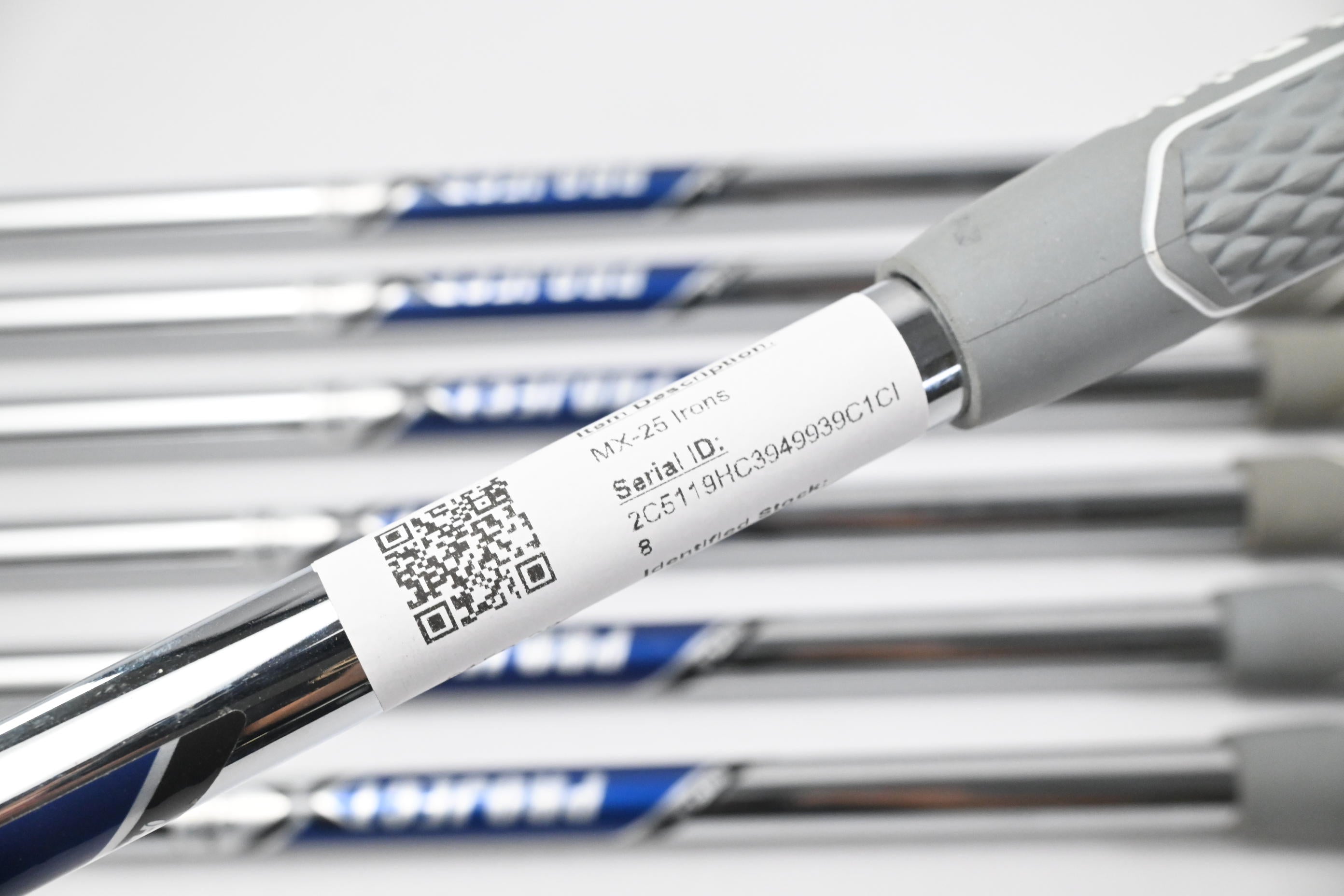 Mizuno MX-25 Irons / 4-PW / Regular+ Flex Project X Rifle Shafts