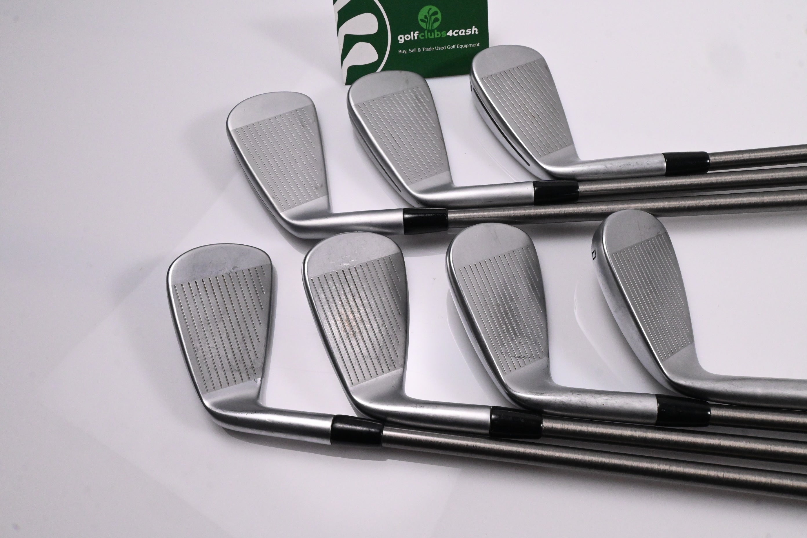 Taylormade P790 2023 Irons / 4-PW / Regular Flex Aerotech Steelfiber i95cw