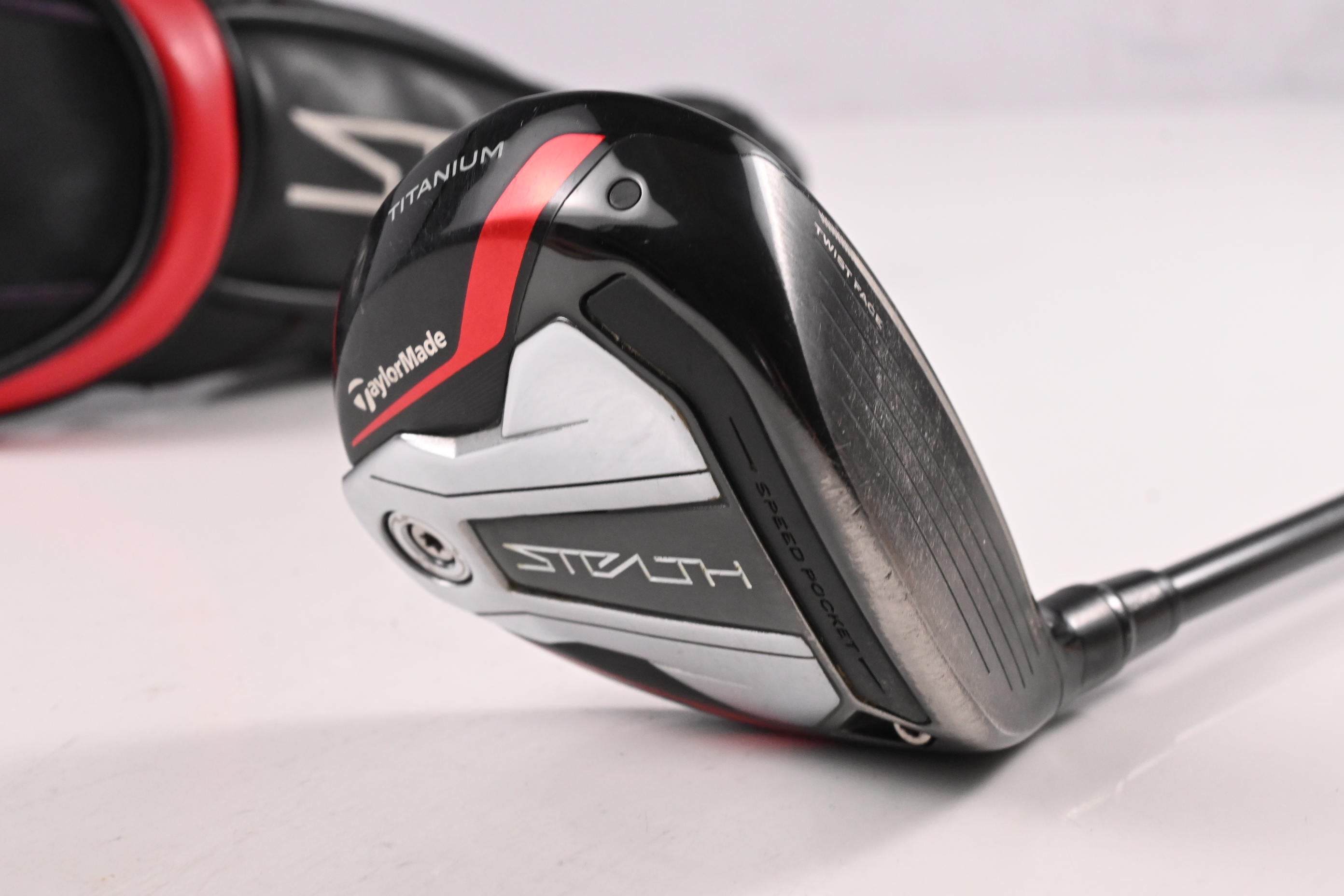 Taylormade Stealth Plus #5 Wood / 19 Degree / Regular Flex ACCRA FX Blue 100F