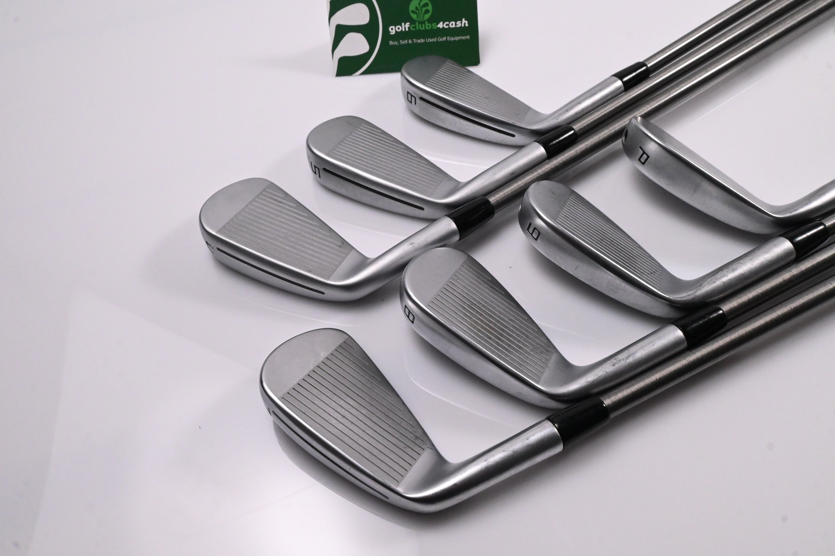 Taylormade P790 2023 Irons / 4-PW / Regular Flex Aerotech Steelfiber i95cw