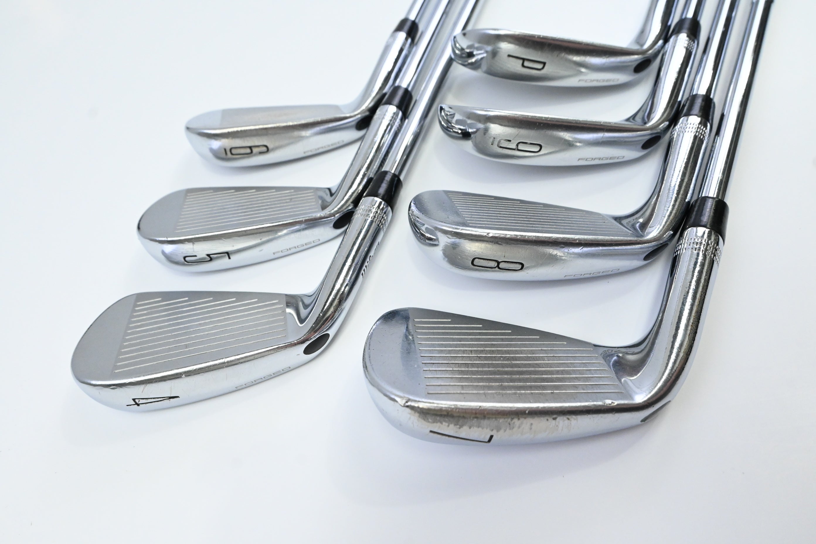 Wilson Staff Model CB 2024 Irons / 4-PW / Stiff Flex Dynamic Gold 115 S300