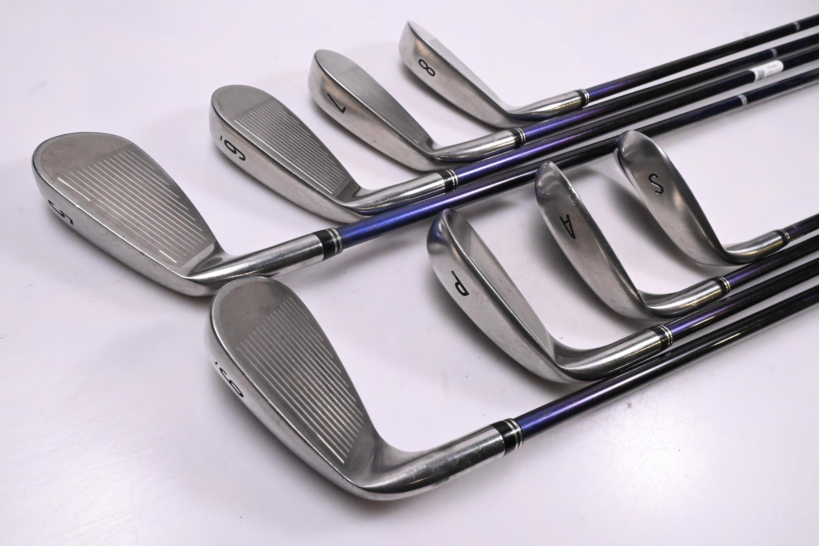XXIO 9 Irons / 5-PW+AW+SW / Regular Flex XXIO MP 900 DST 54 Shafts