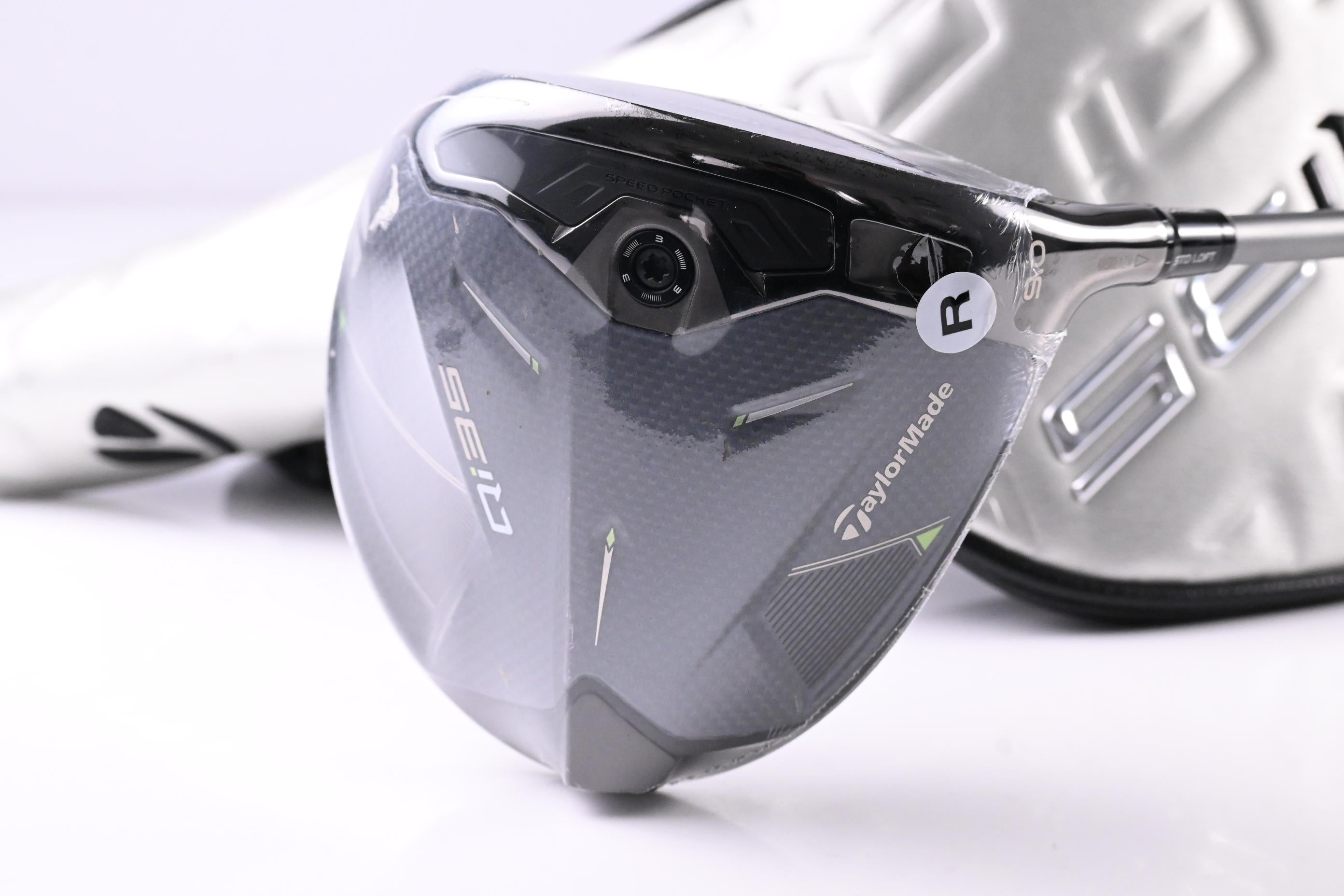 Taylormade Qi35 Driver / 9 Degree / Regular Flex Air Speeder 50 Shaft