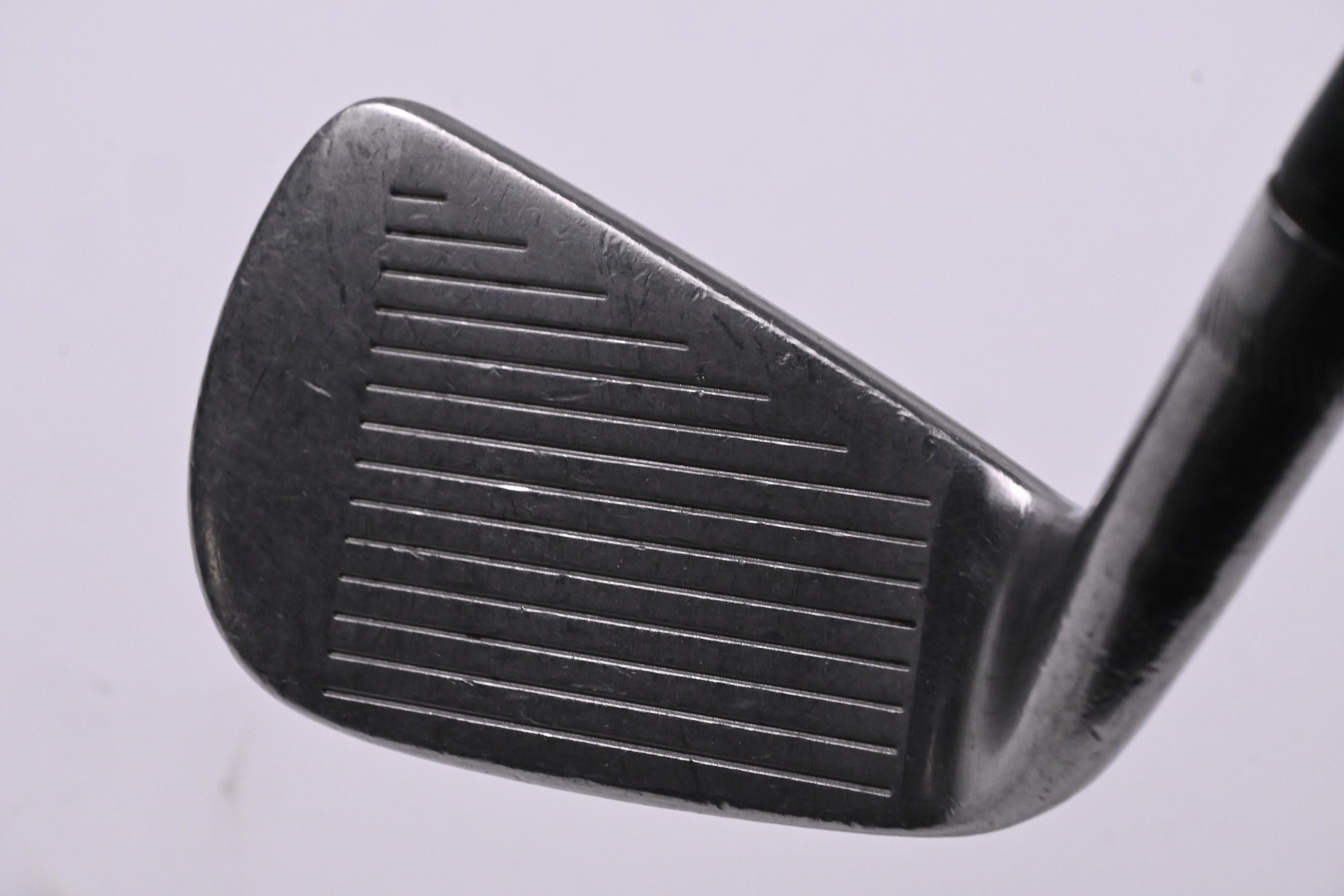 Titleist DCI 762 #6 Iron / Stiff Flex Dynamic Gold S400 Shaft