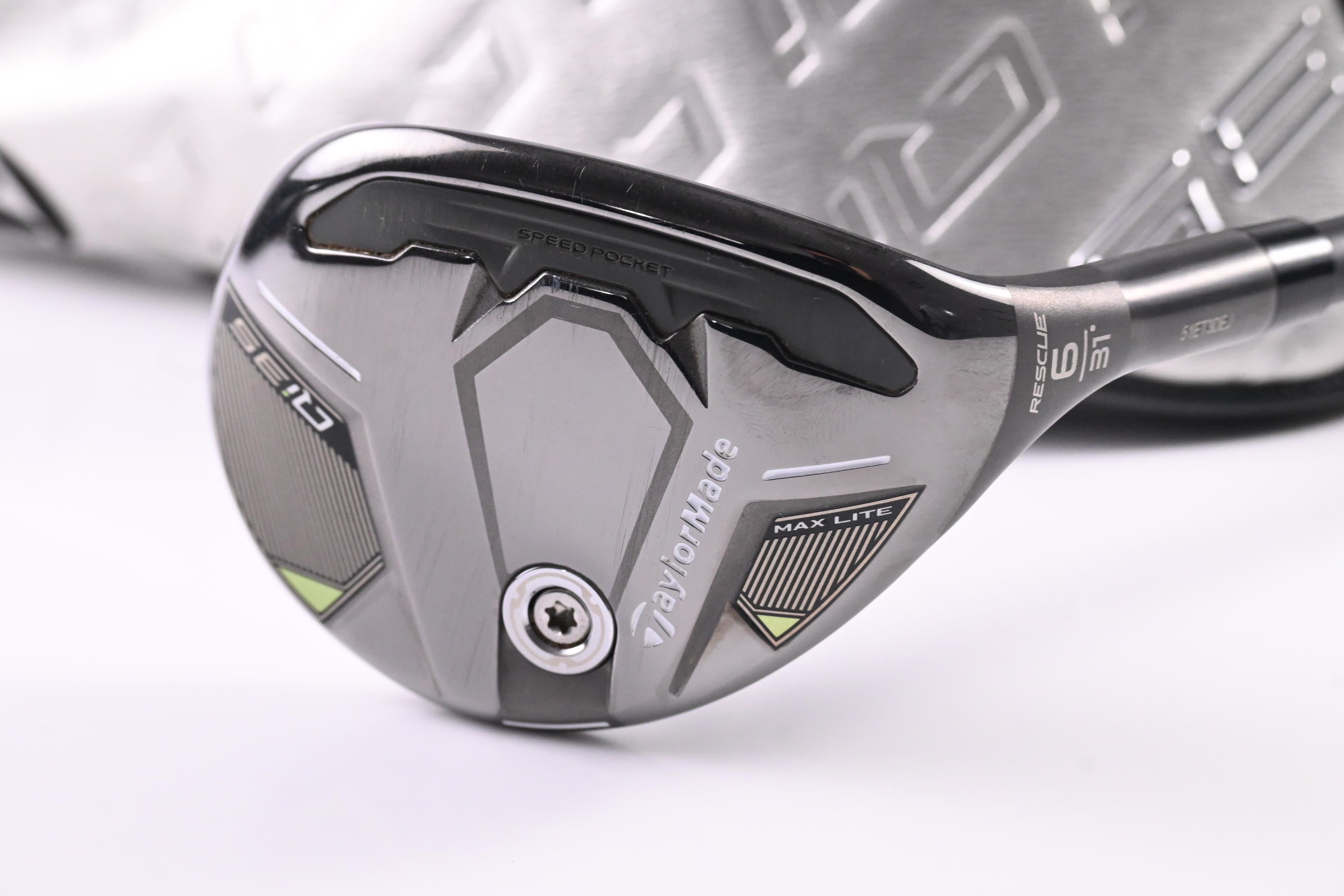 Taylormade Qi35 Max Lite #6 Hybrid / 31 Degree / Regular Flex Vanquish 5 Shaft