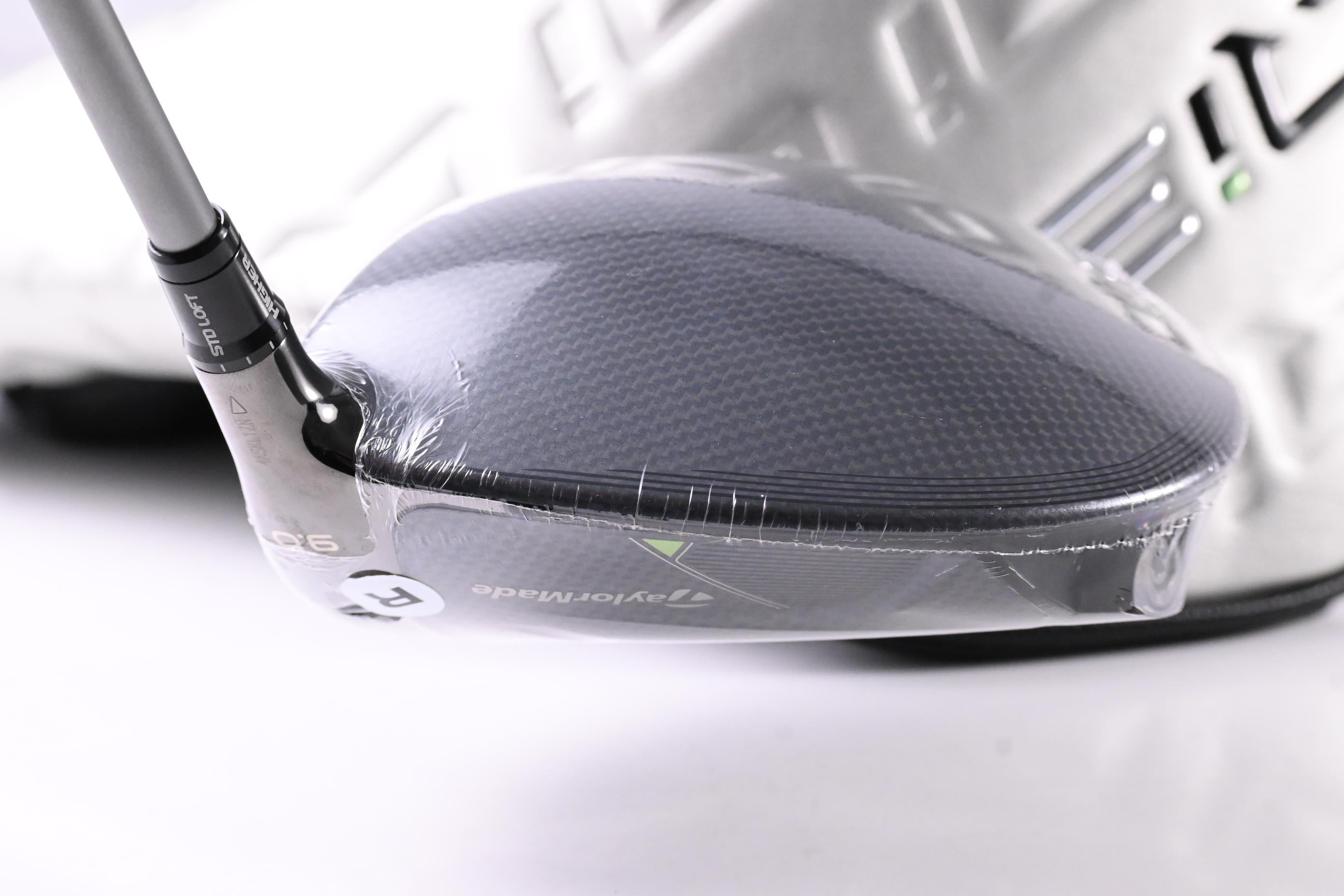 Taylormade Qi35 Driver / 9 Degree / Regular Flex Air Speeder 50 Shaft