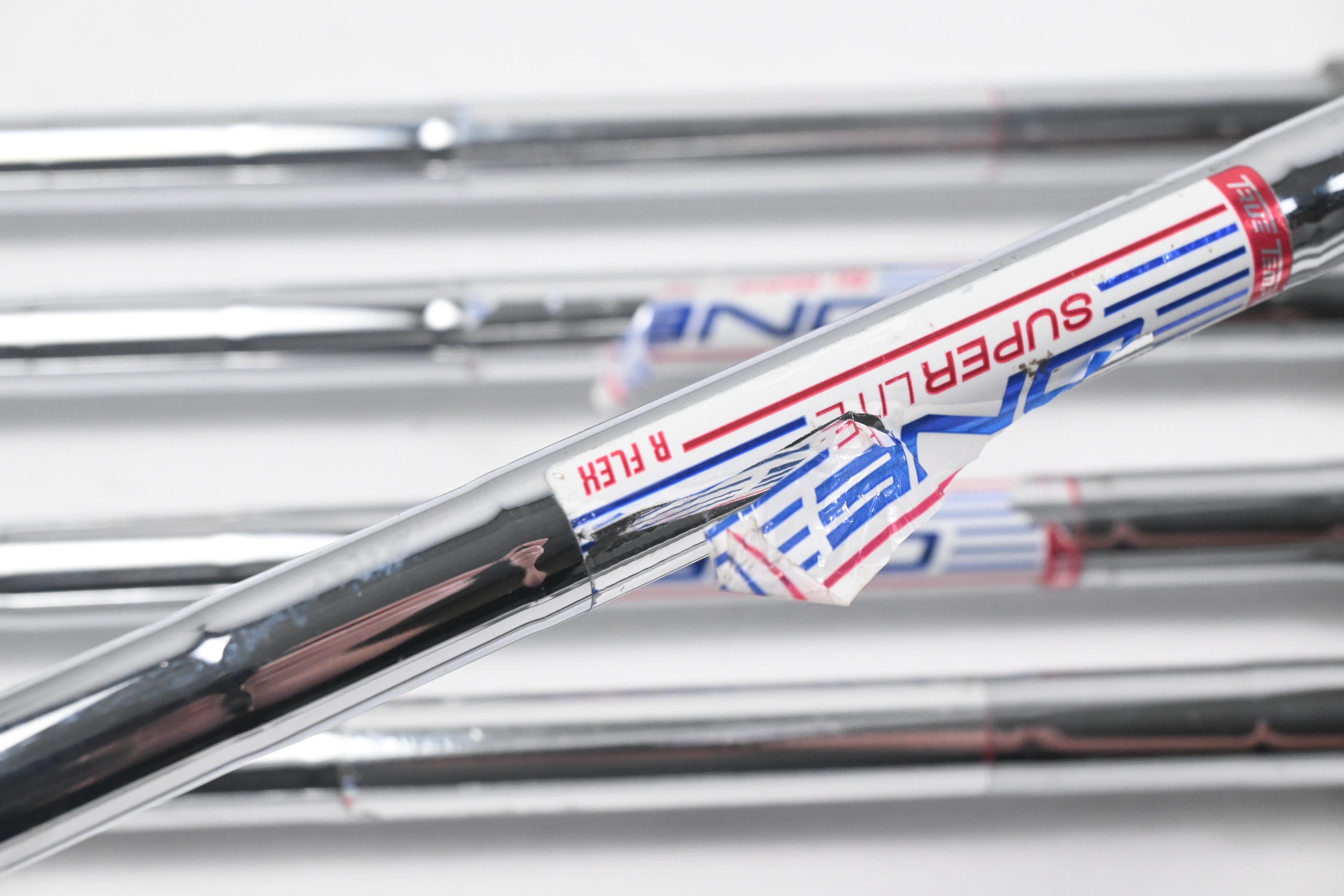 Cobra F-Max One Length Irons / 5-PW+GW / Regular Flex One Super Light Shafts