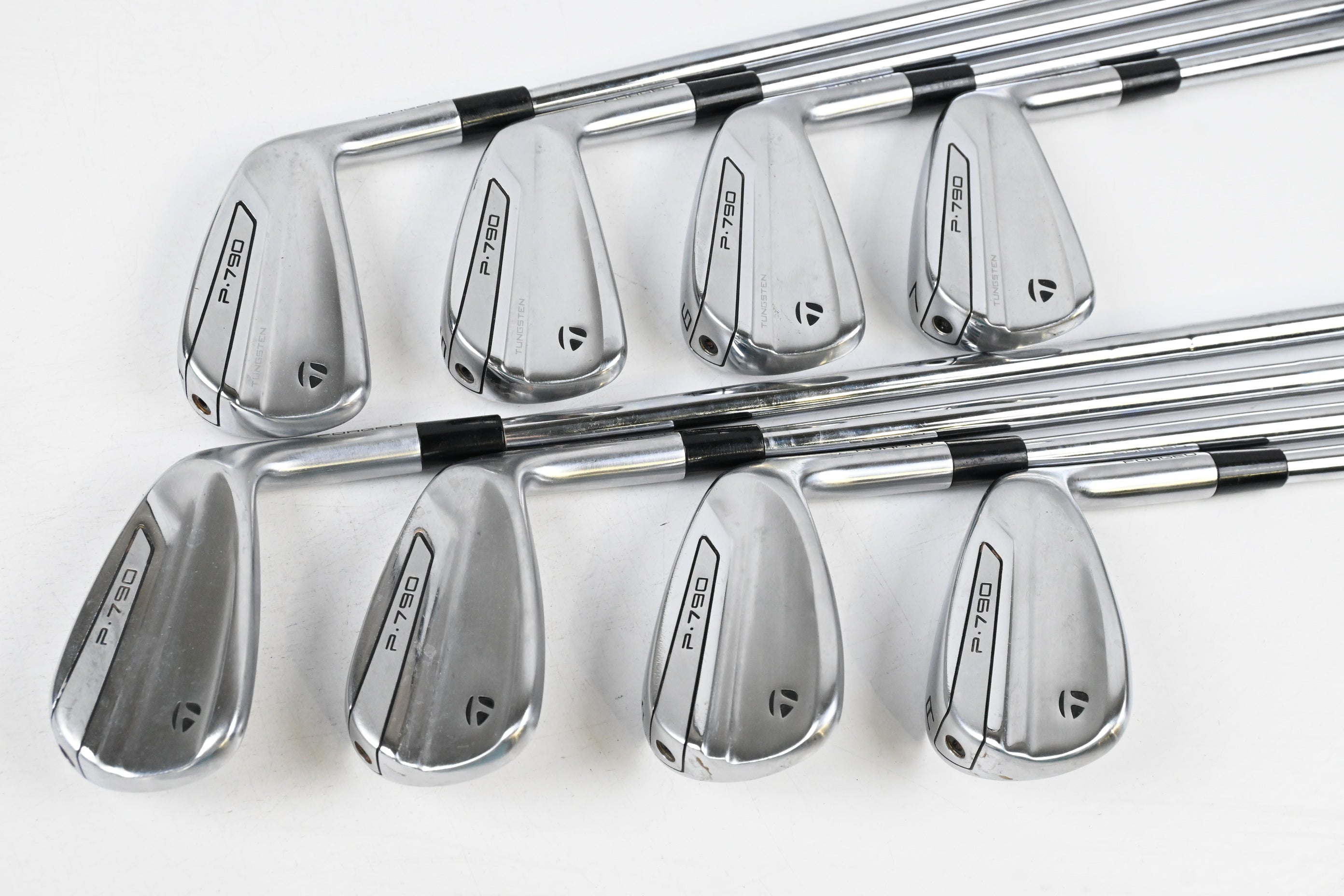 Taylormade P790 2019 Irons / 4-PW+GW / Stiff Flex Dynamic Gold 105 Shafts