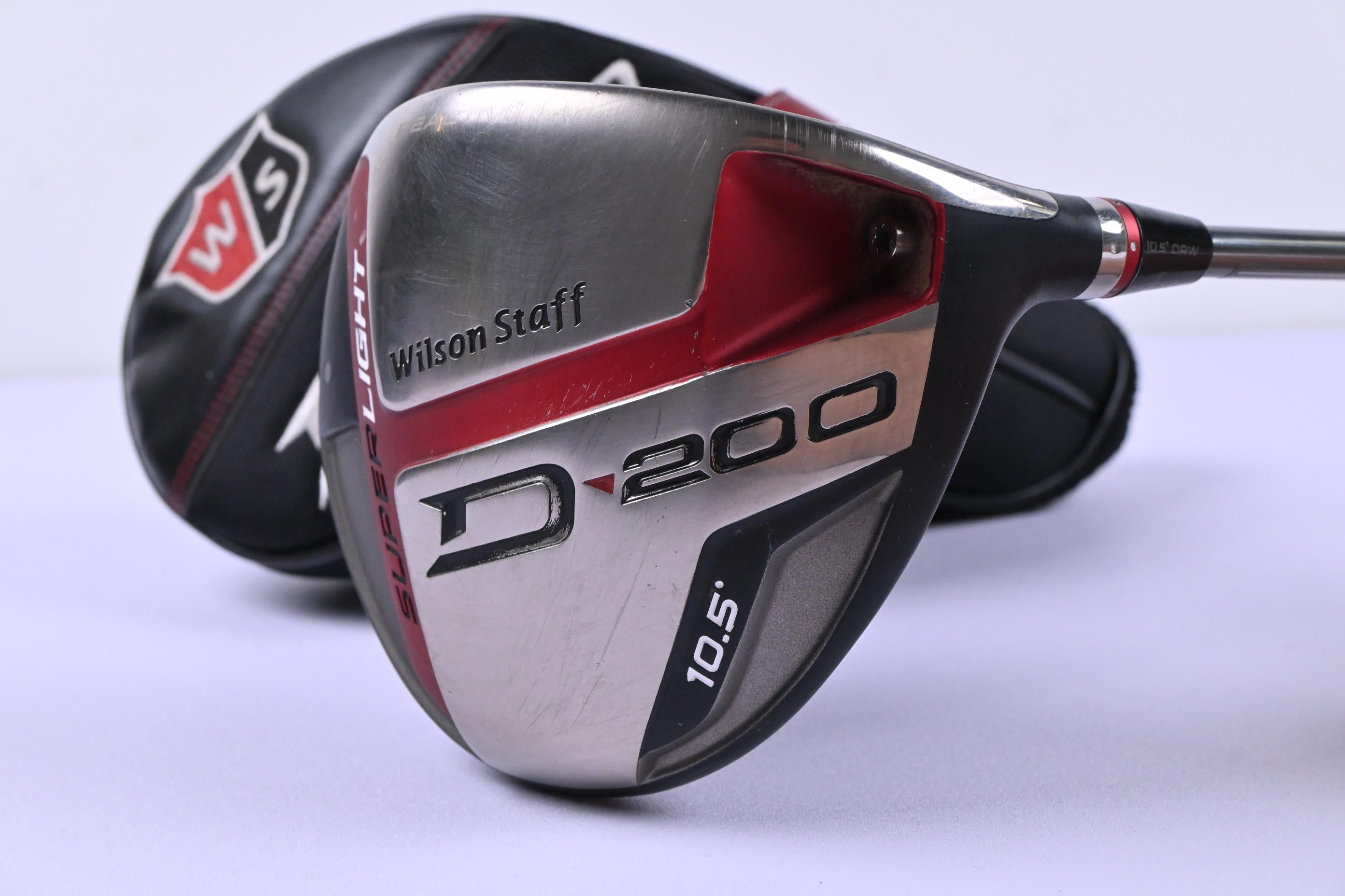 Wilson Staff D200 Driver / 10.5 Degree / Senior Flex Elements Chrome 44 Shaft