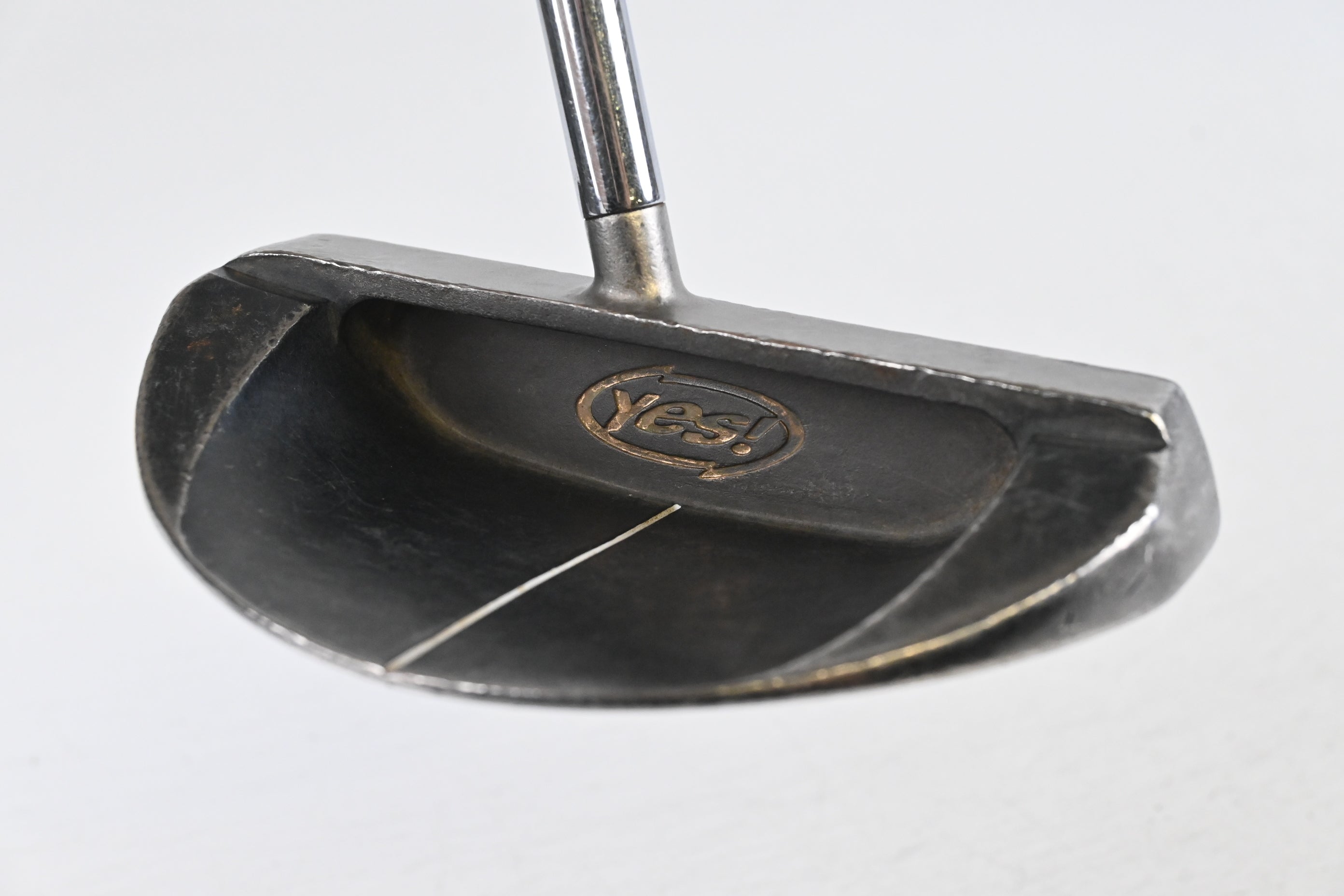 Yes! C-Groove Hanna Putter / 31 Inch
