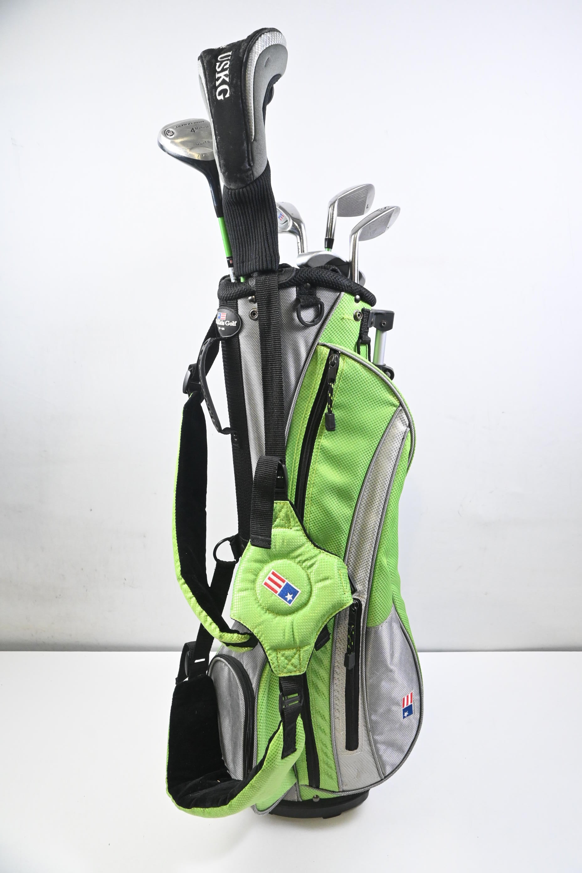 Junior US Kids UL-18 Package Set / Woods, Irons, Putter, Bag
