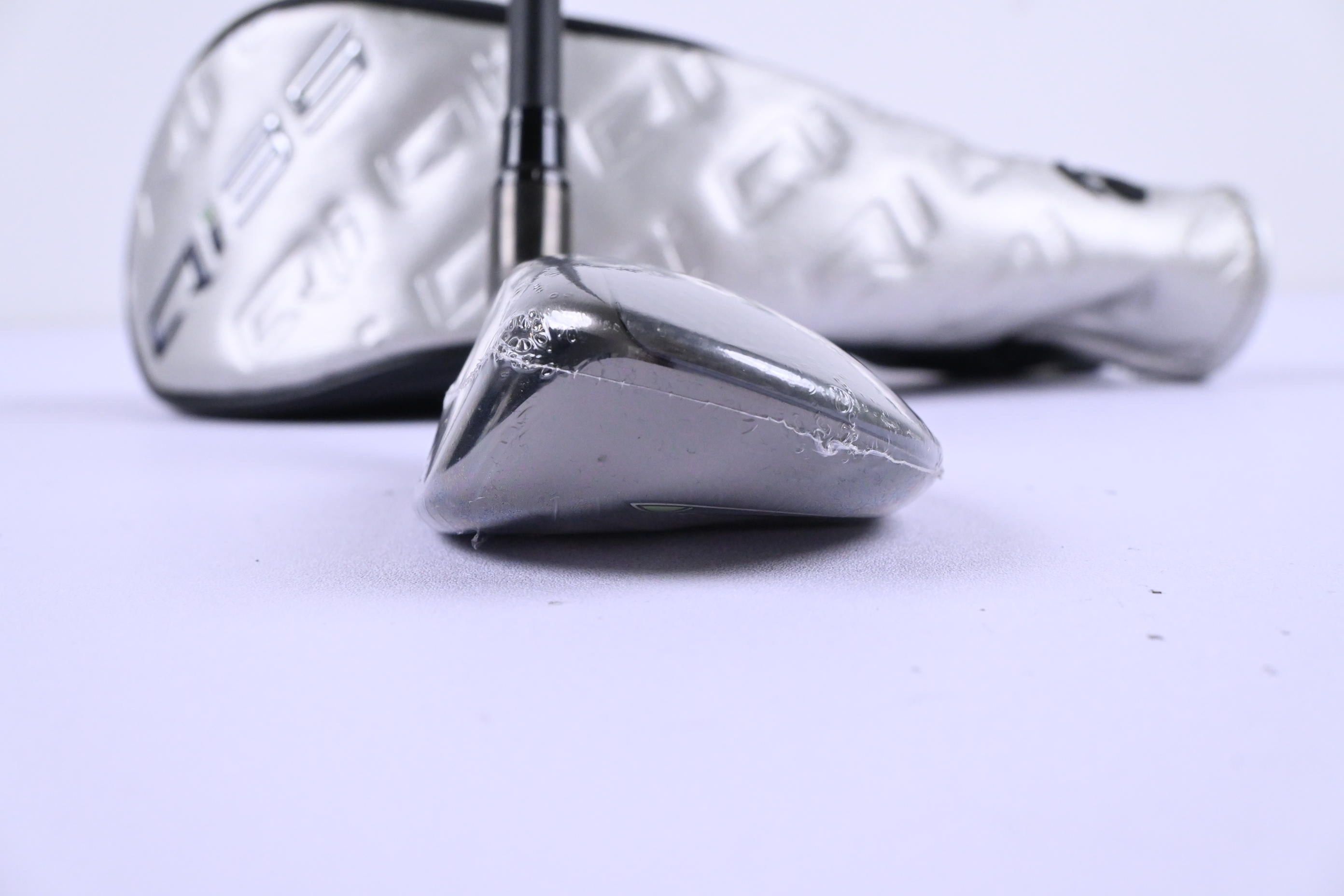 Left Hand Taylormade Qi35 #4 Hybrid / 22 Degree / Regular Flex Ventus Blue 6