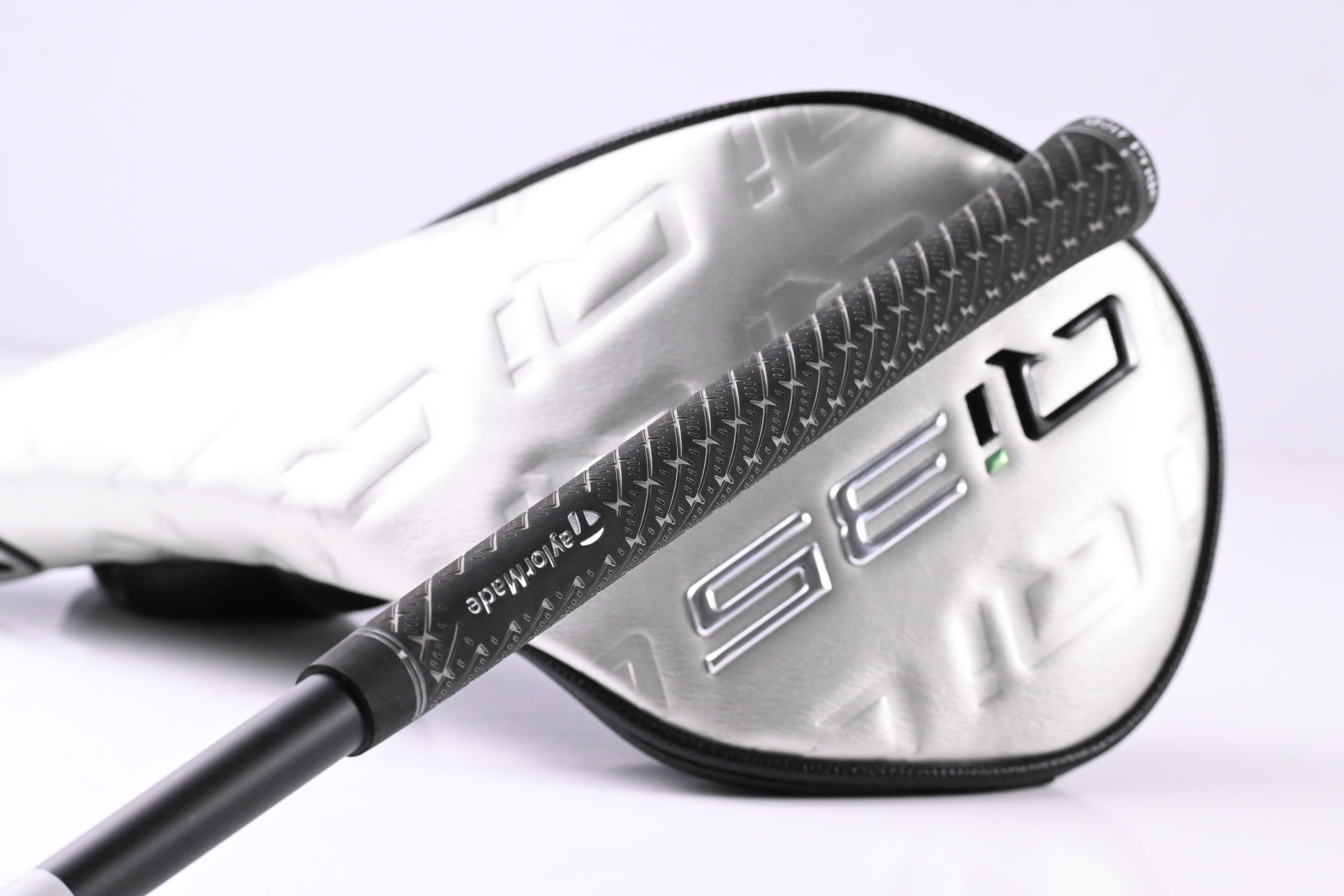 Taylormade Qi35 Driver / 9 Degree / Regular Flex Air Speeder 50 Shaft