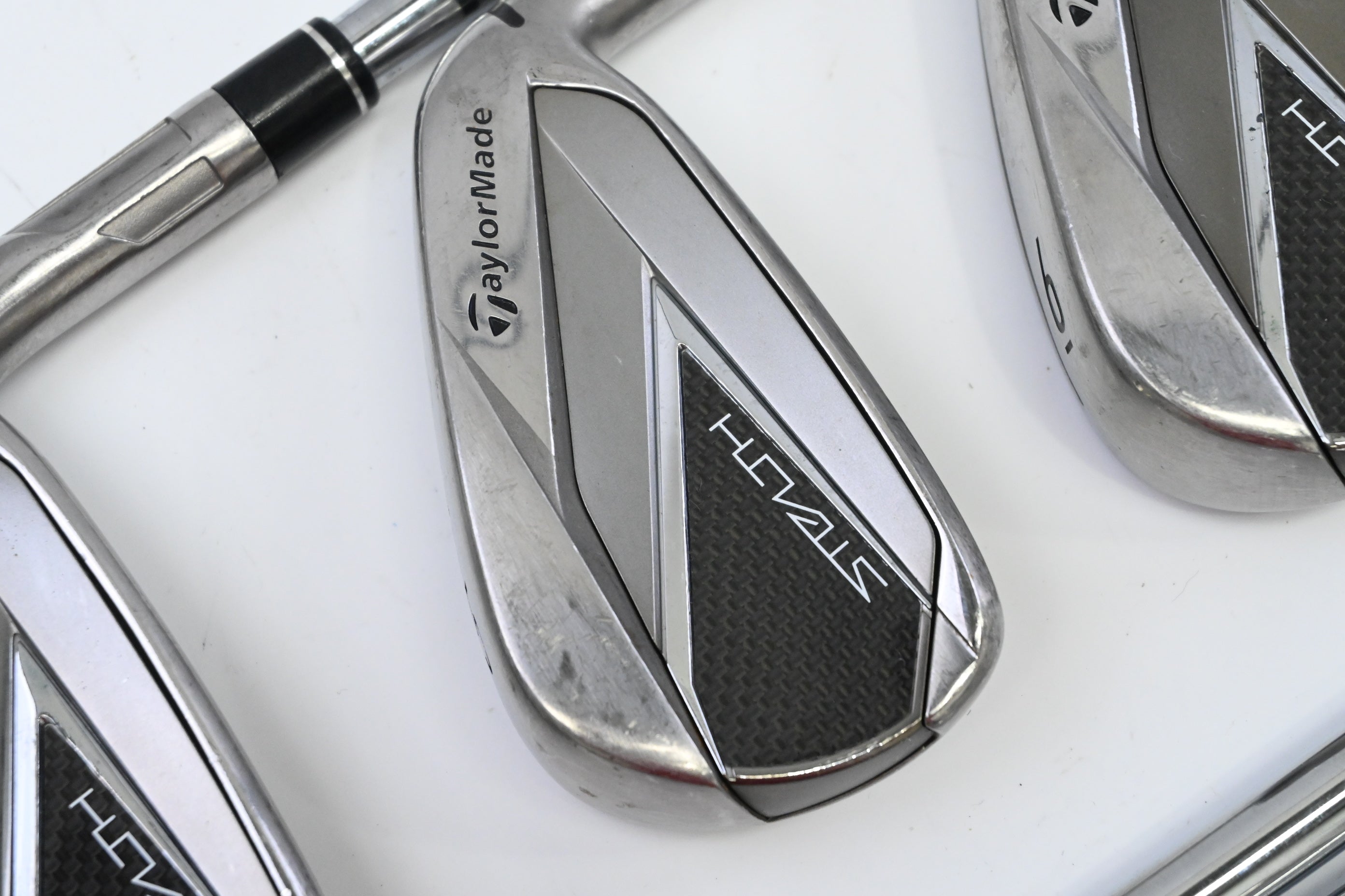 Taylormade Stealth Irons / 4-PW / Stiff Flex Dynamic Gold 105 S300 Shafts