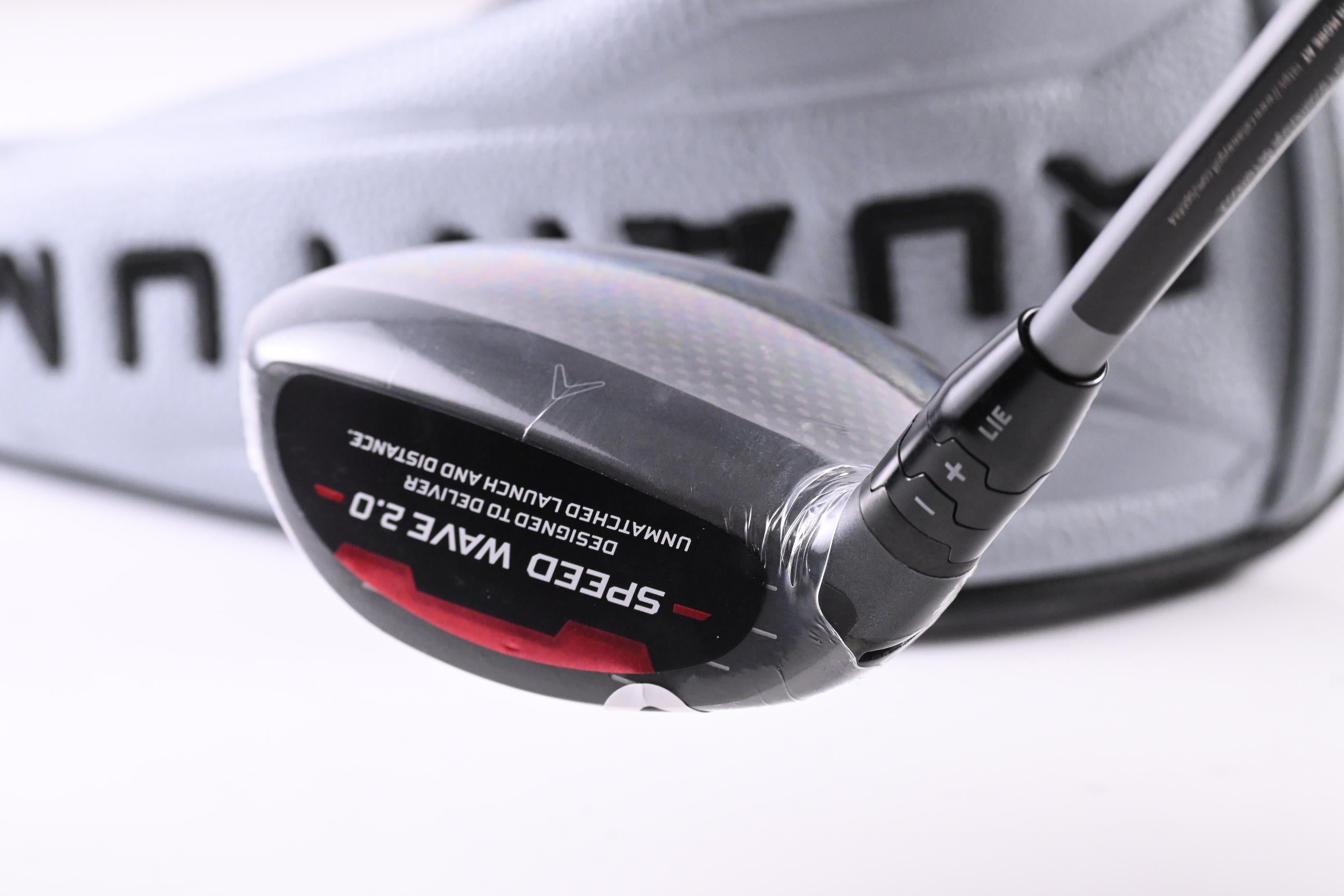 Callaway Quantum Max #5 Wood / 18 Degree / Regular Flex Denali Frost Silver 60
