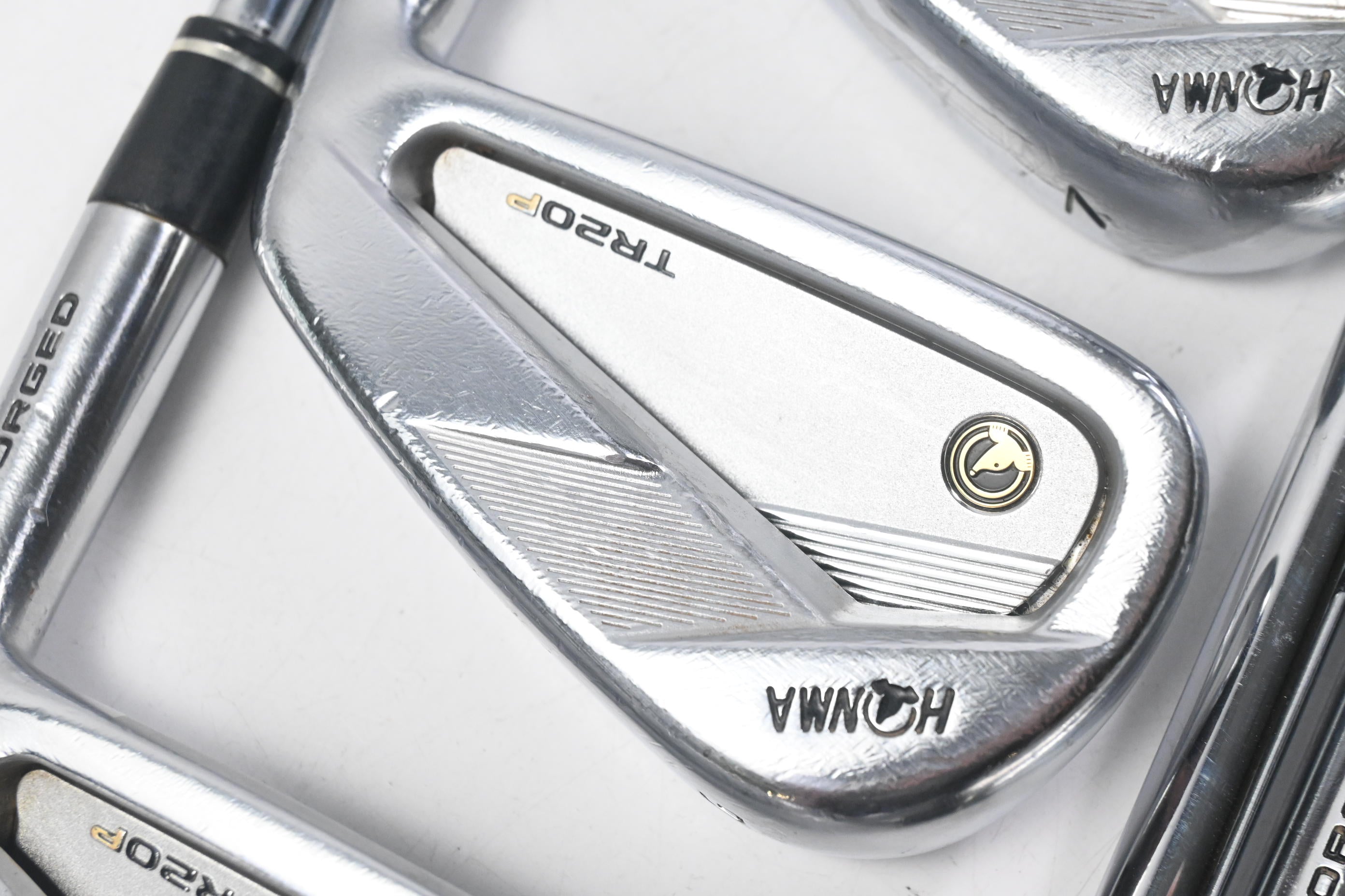 Honma TR20 P Irons / 5-PW+GW / Stiff Flex N.S.Pro Modus3 Shafts