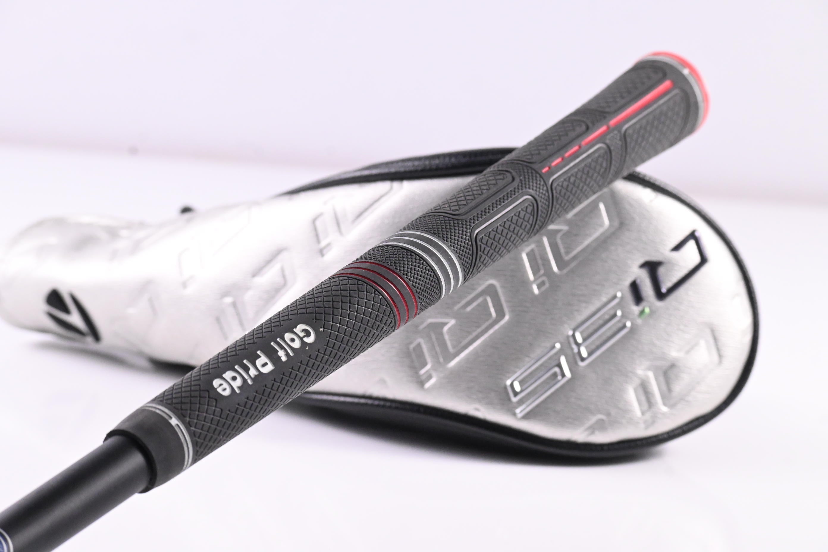 Taylormade Qi35 Max Lite #6 Hybrid / 31 Degree / Regular Flex Vanquish 5 Shaft