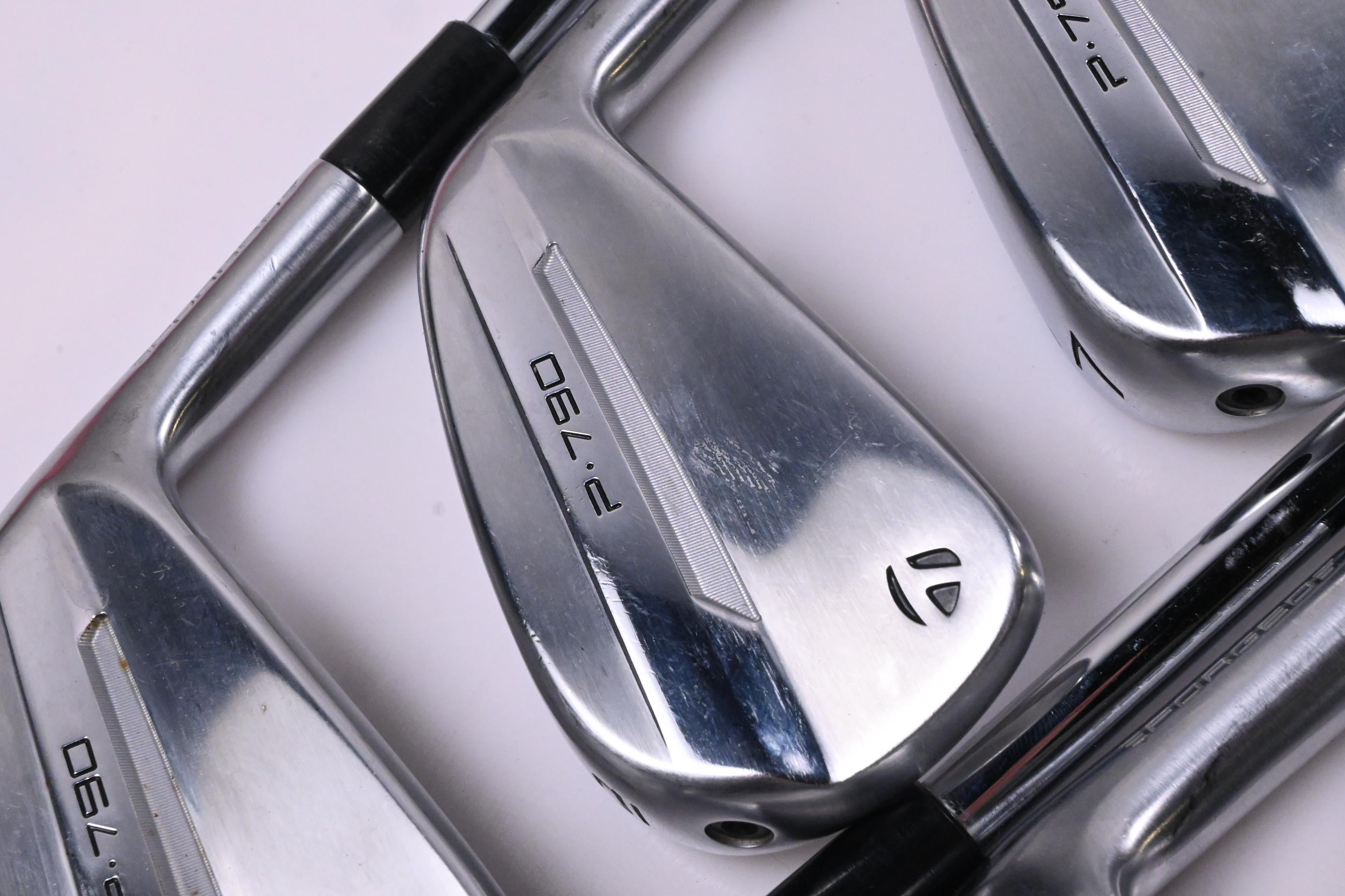 Taylormade P790 2025 Irons / 5-PW / Stiff Flex Dynamic Gold Mid 115 S300