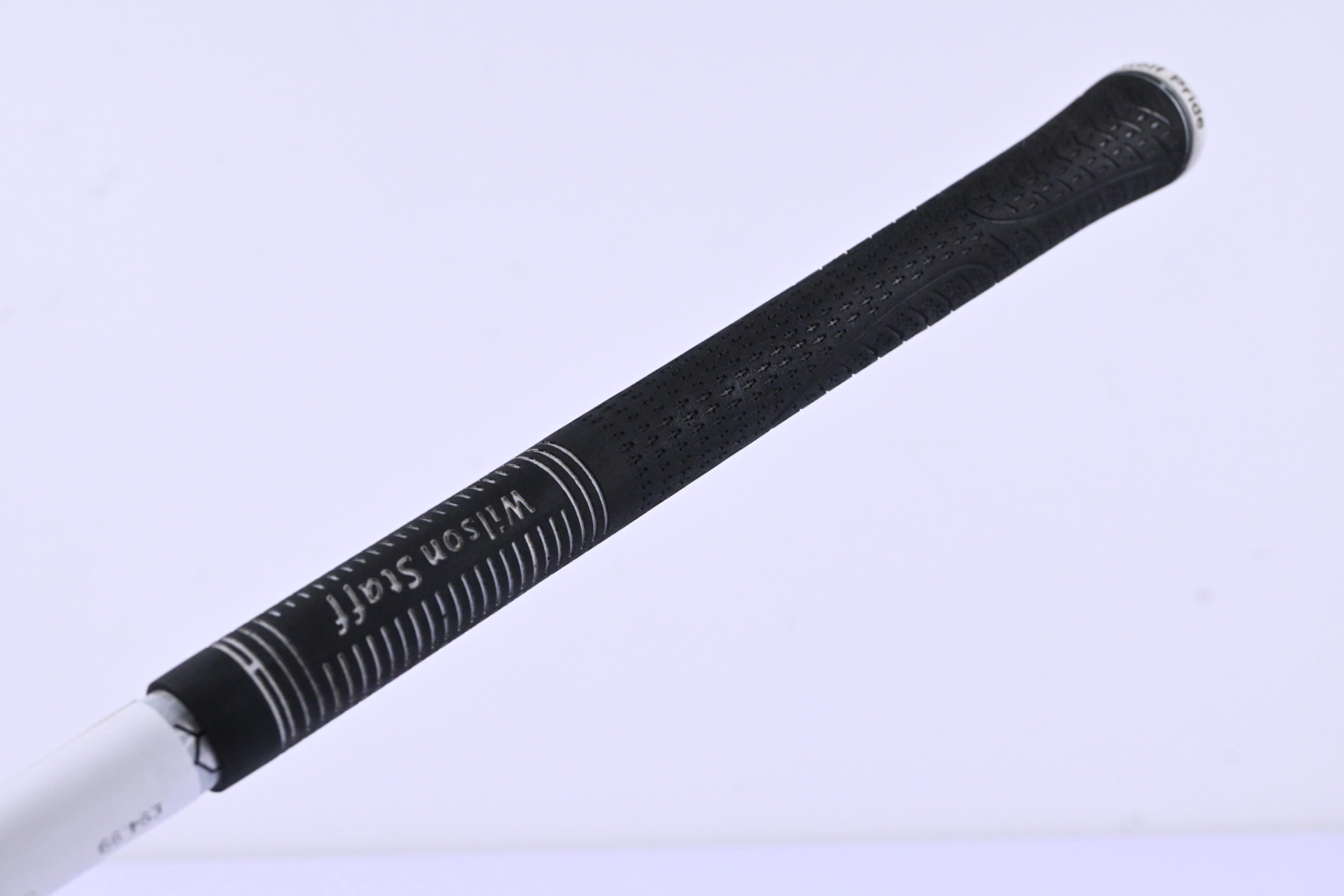 Wilson Staff D200 Driver / 10.5 Degree / Senior Flex Elements Chrome 44 Shaft