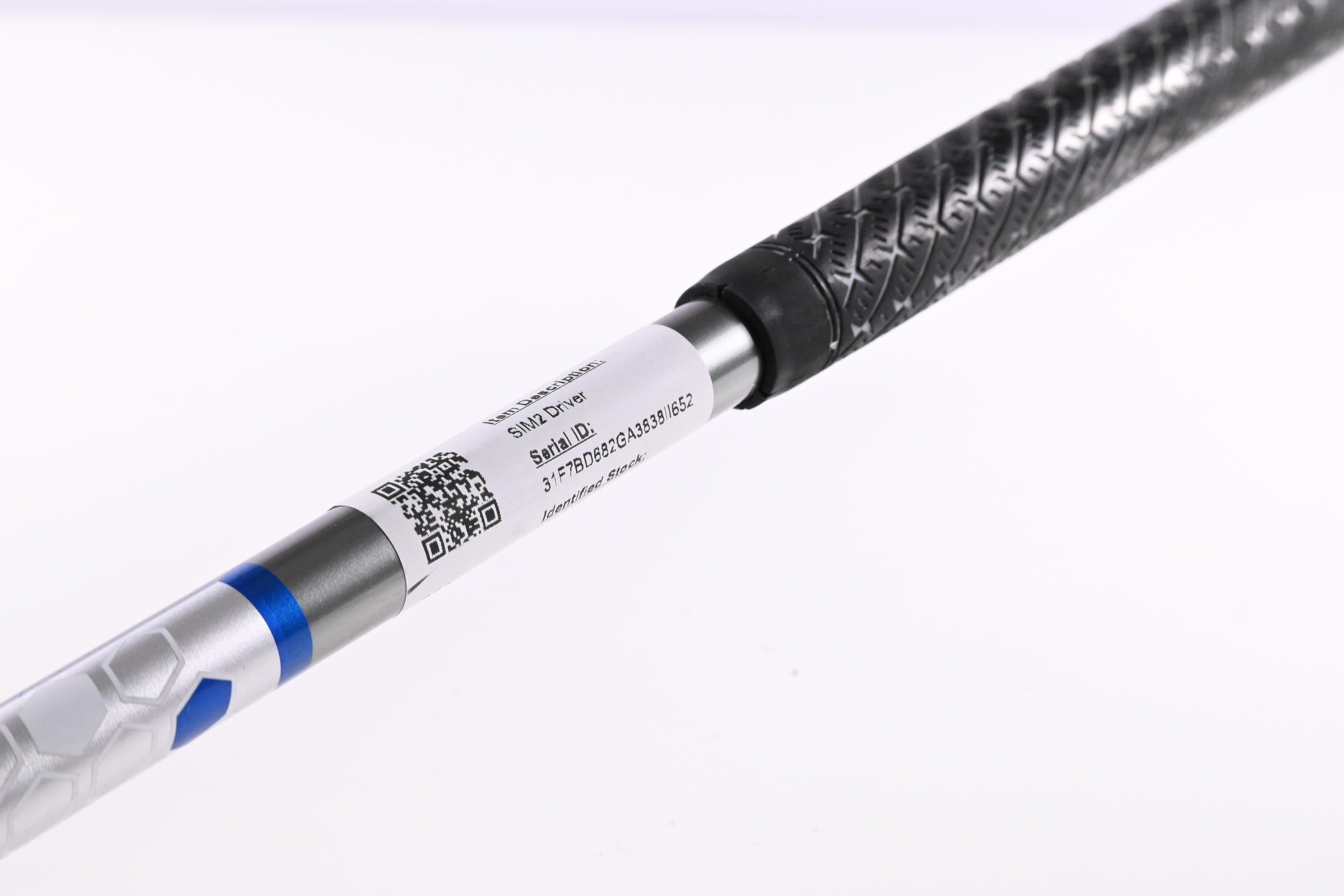 Taylormade SIM2 Driver / 9 Degree / Stiff Flex UST Mamiya Helium 5 Shaft