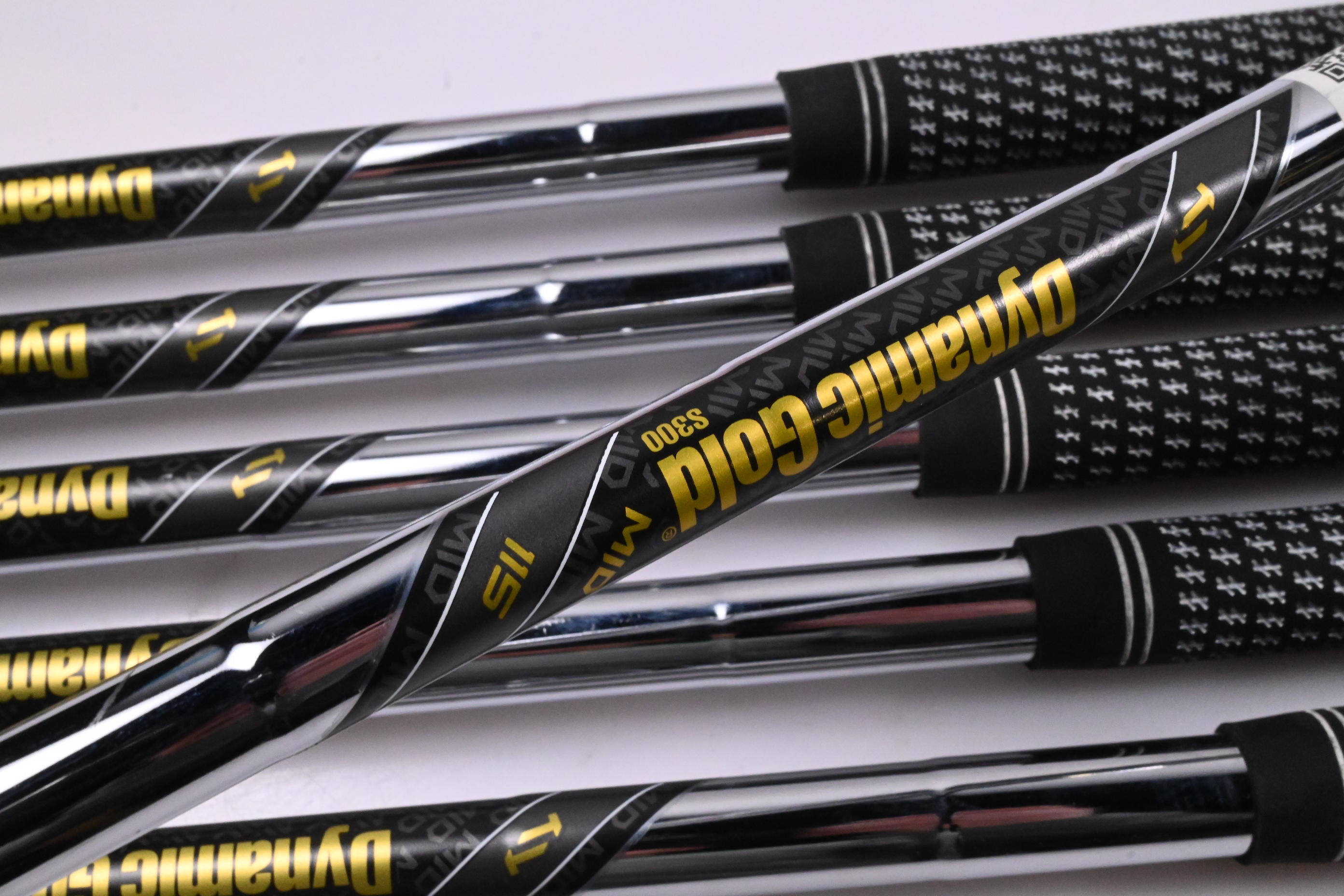 Taylormade P790 2025 Irons / 5-PW / Stiff Flex Dynamic Gold Mid 115 S300