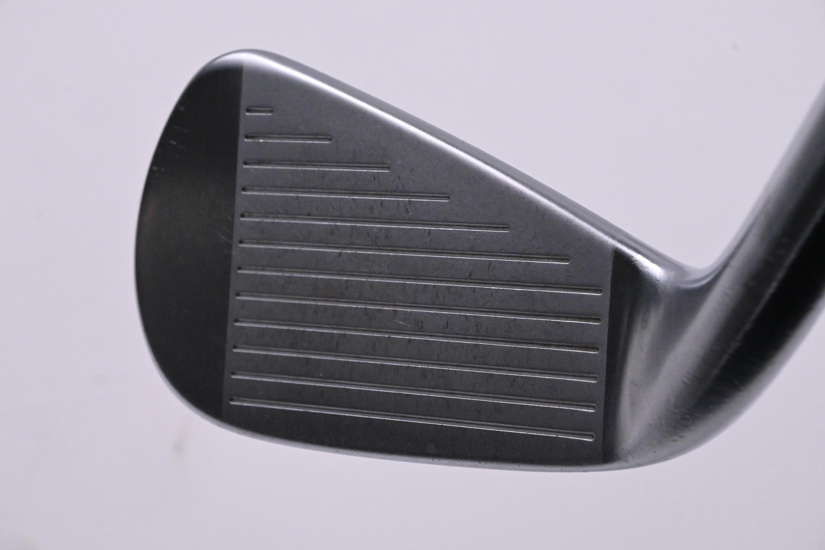 Titleist 712U #2 Iron / 18 Degree / X-Flex Dynamic Gold X100 Shaft