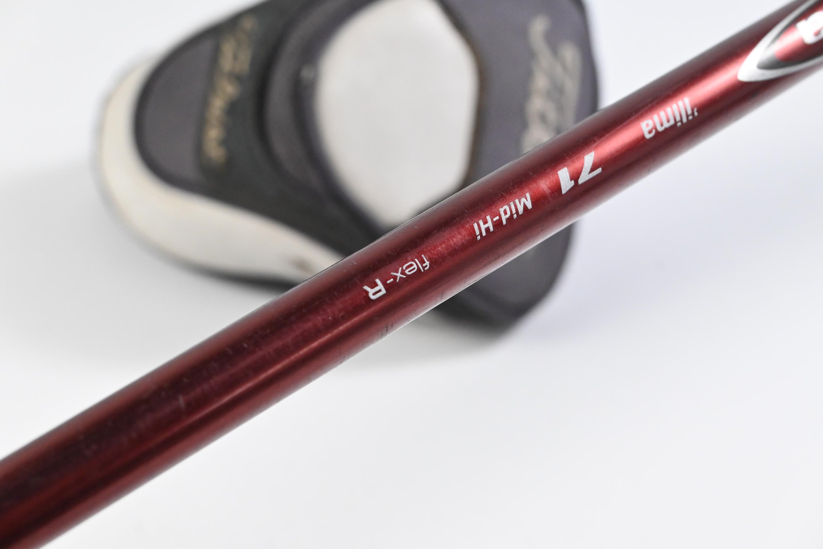 Titleist 910 F #3 Wood / 15 Degree / Regular Flex Diamana 'ilima 71 Shaft