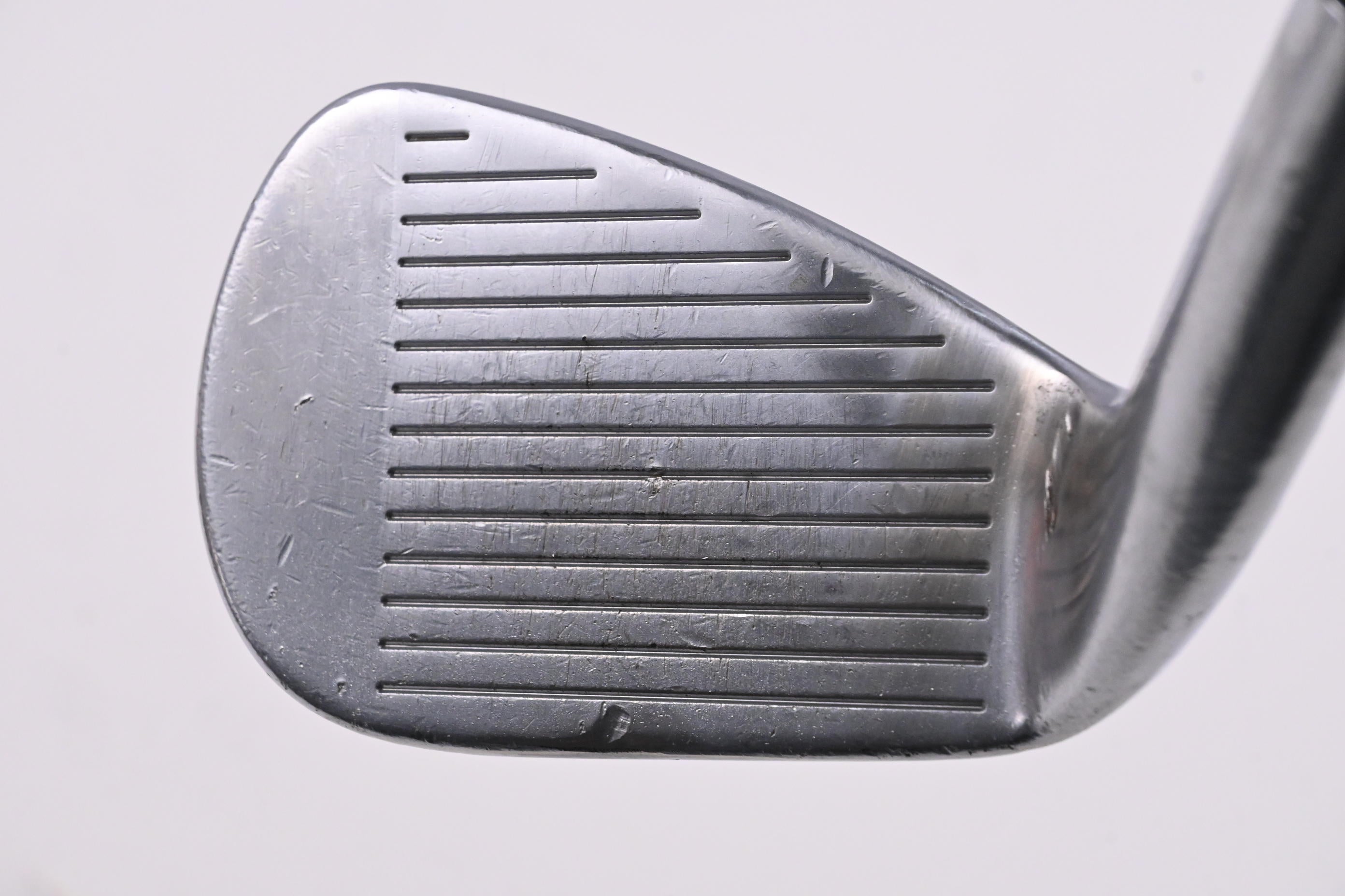 Titleist 620 MB Pitching Wedge / 47 Degree / X-Flex Steel Shaft
