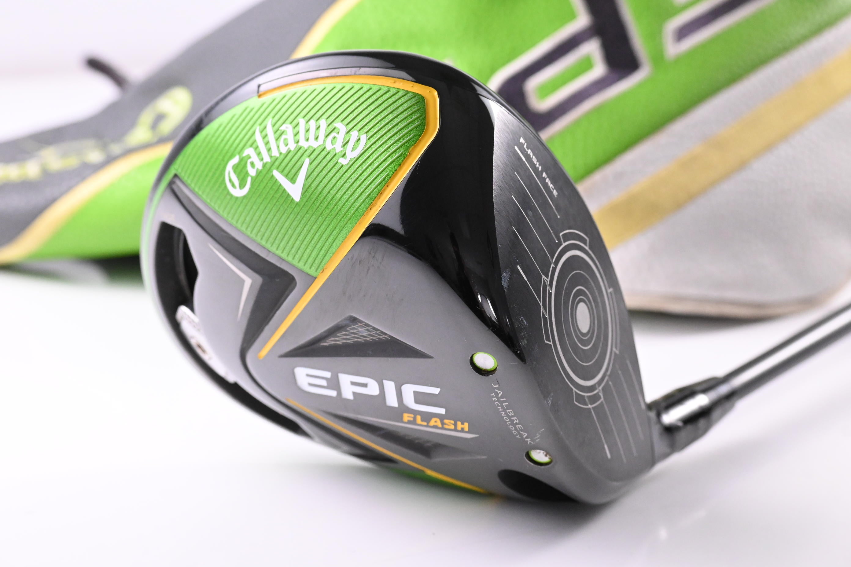 Callaway Epic Flash Driver / 10.5 Degree / X-Flex HZRDUS Smoke Black 60 Shaft