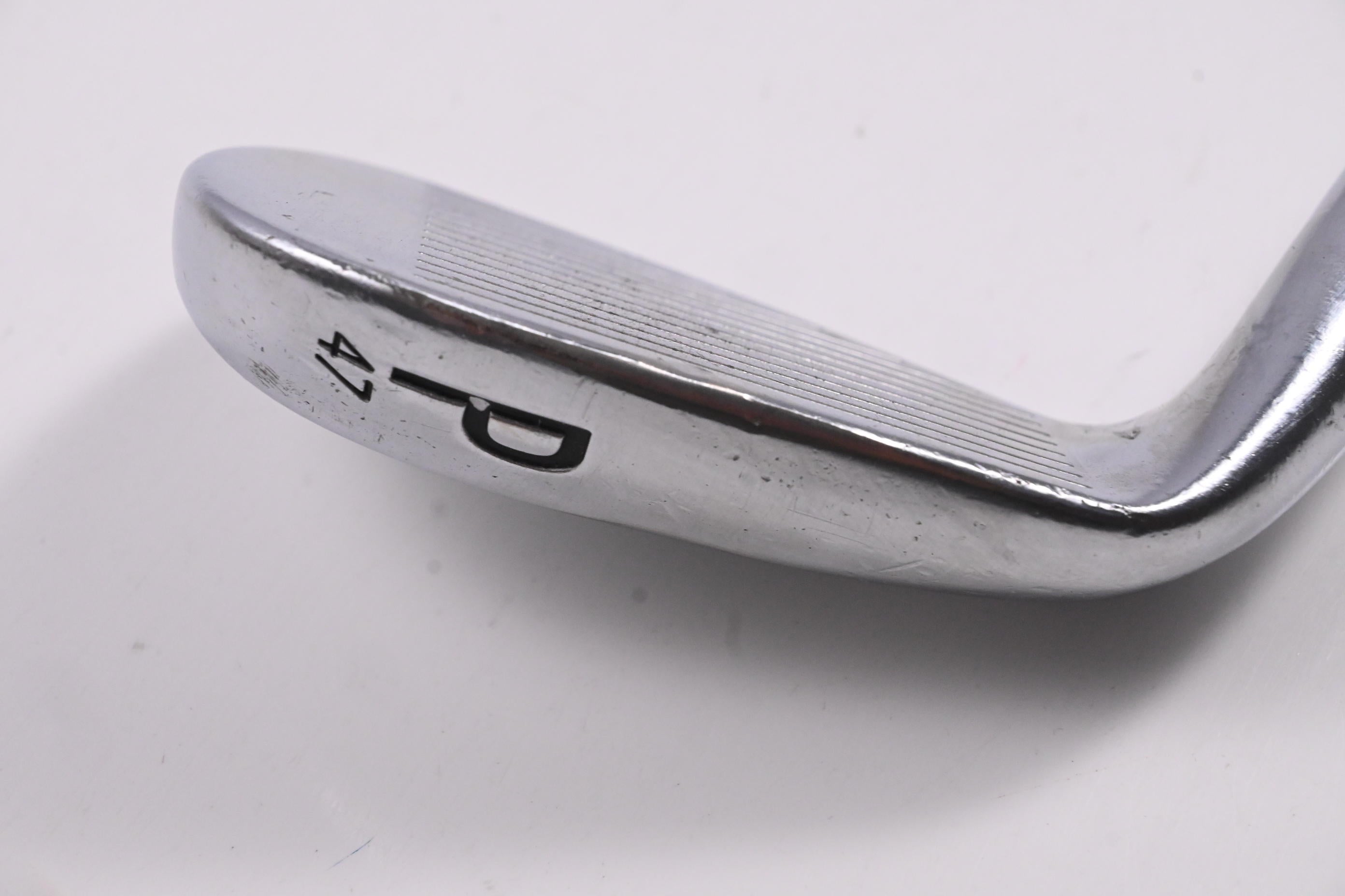 Titleist 620 MB Pitching Wedge / 47 Degree / X-Flex Steel Shaft