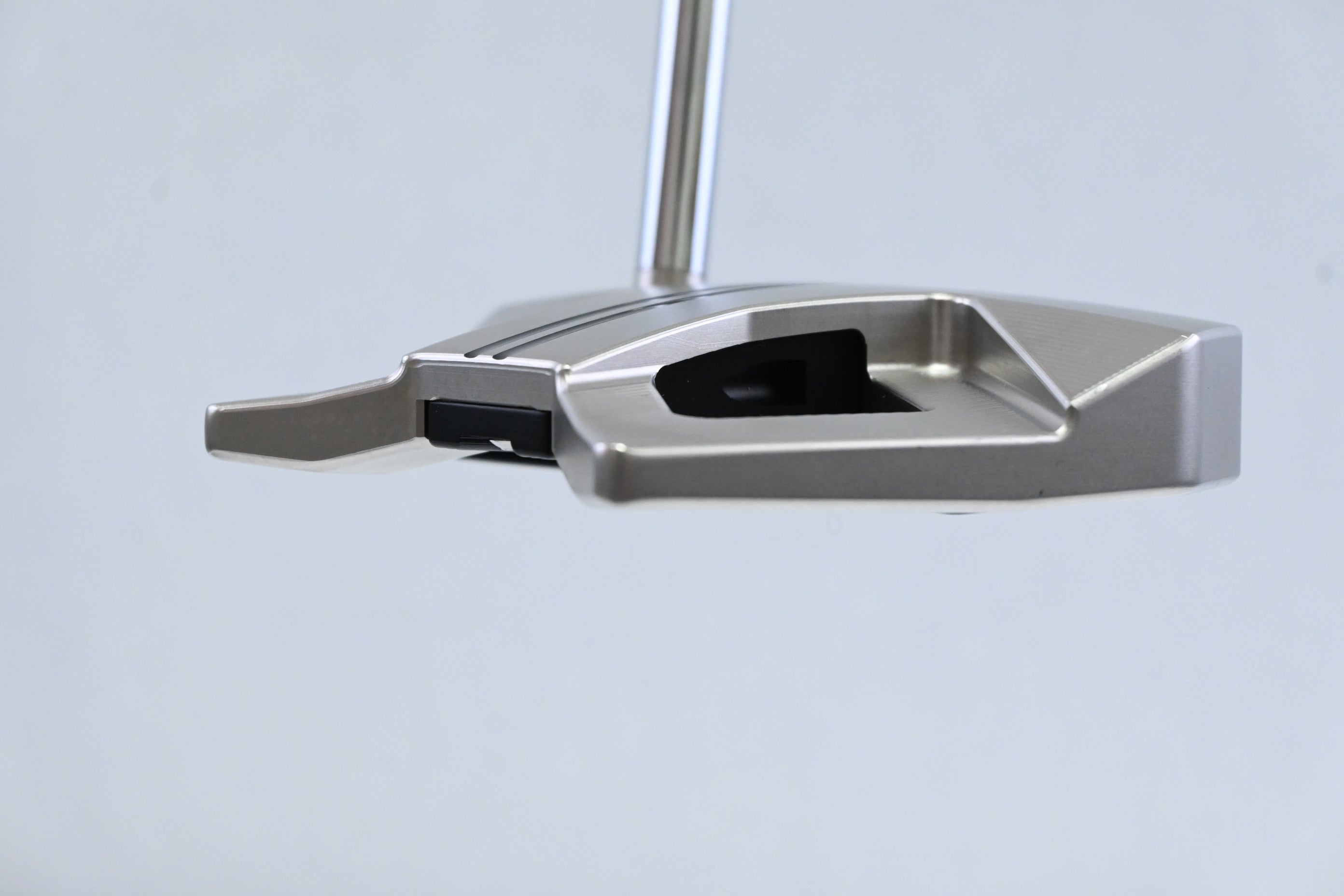 Scotty Cameron 2024 Phantom 9 Putter / 33 Inch
