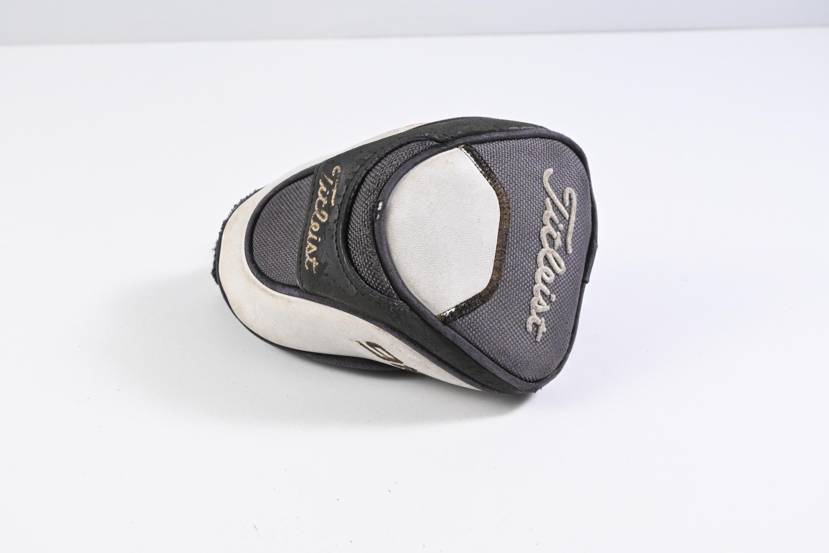 Titleist 910 F #3 Wood / 15 Degree / Regular Flex Diamana 'ilima 71 Shaft