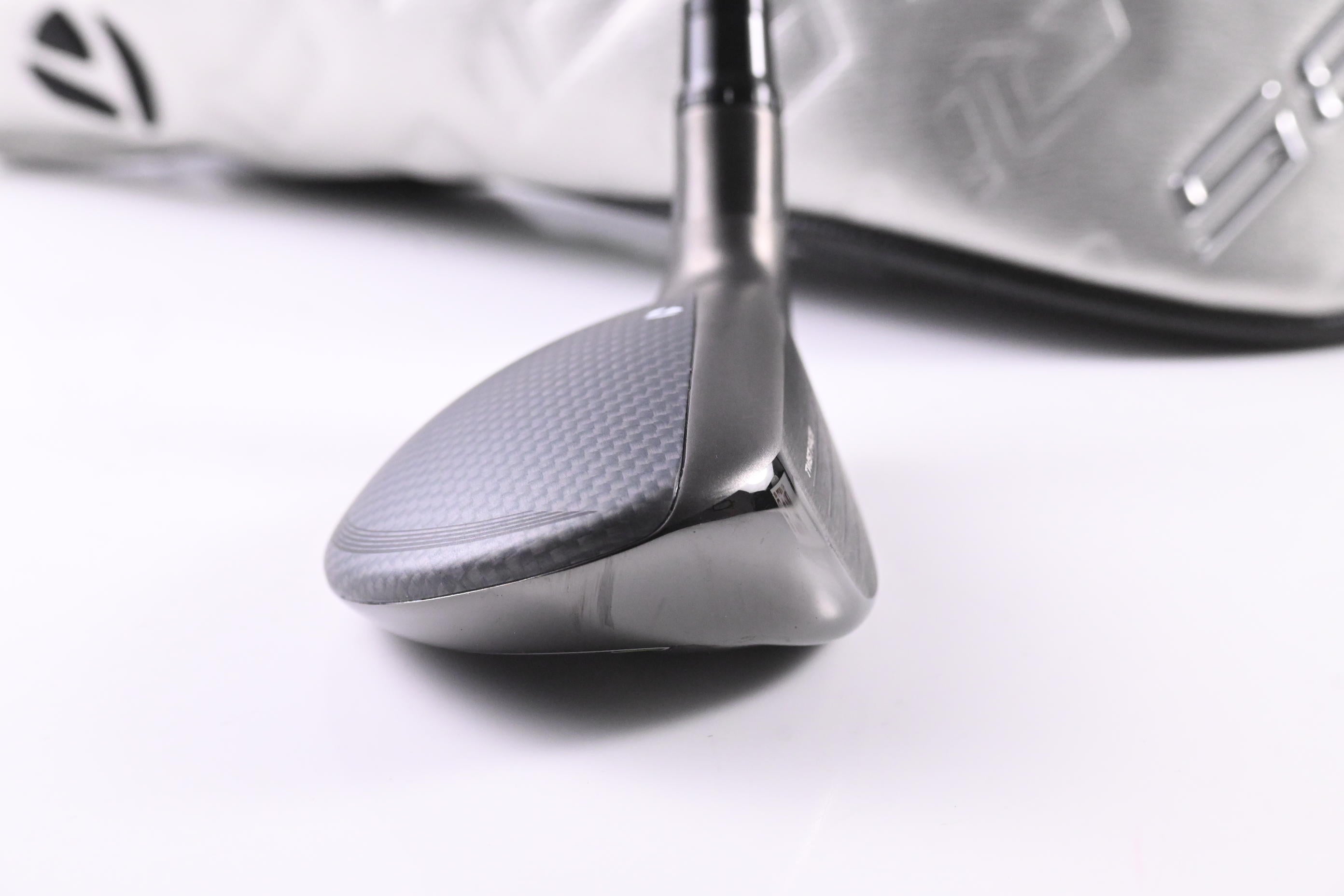 Taylormade Qi35 #4 Hybrid / 22 Degree / Regular Flex Fujikura Ventus Blue '25 6