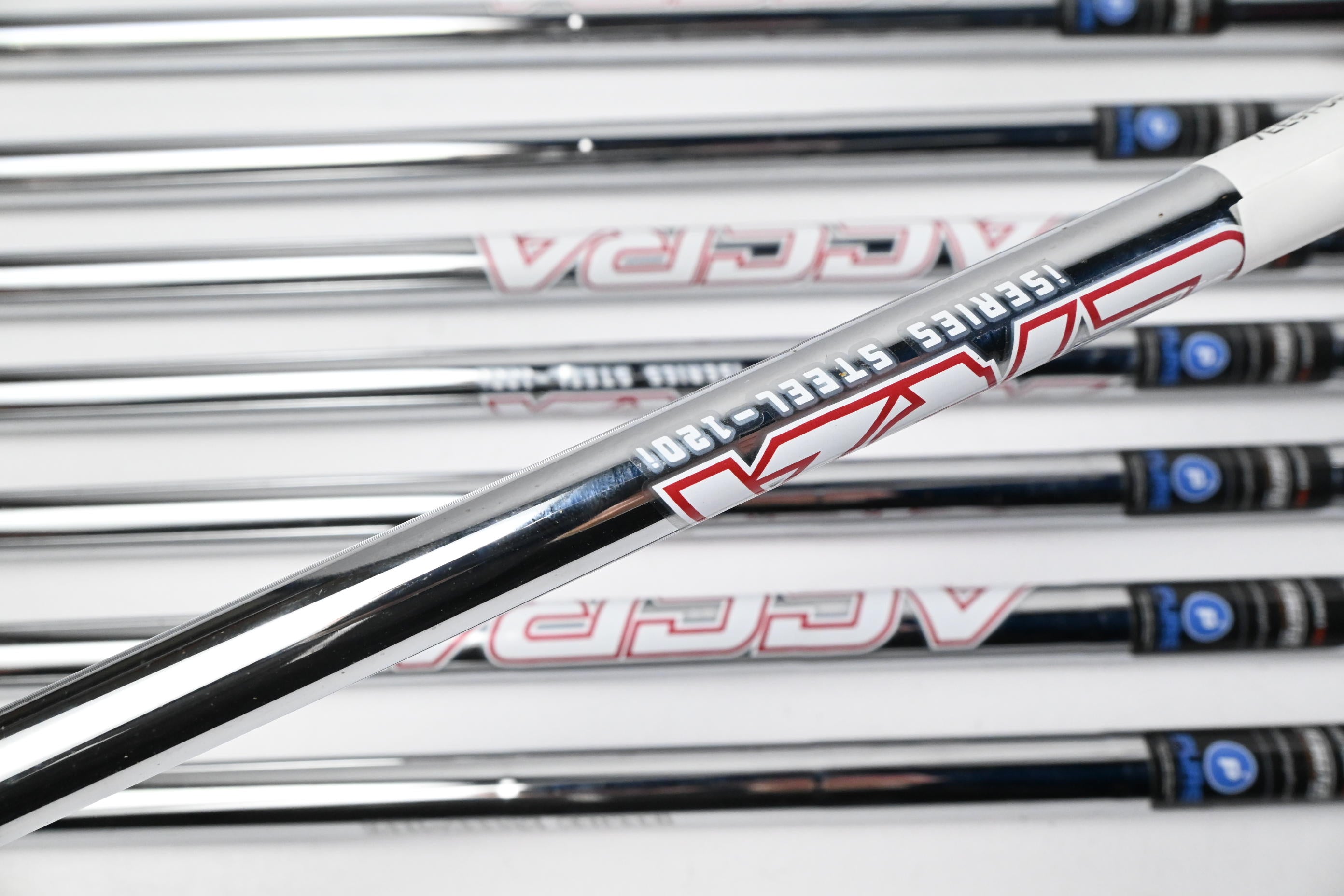 Callaway Apex Ai300 Irons / 4-PW+GW / Stiff Flex Accra iSeries 120i Shafts