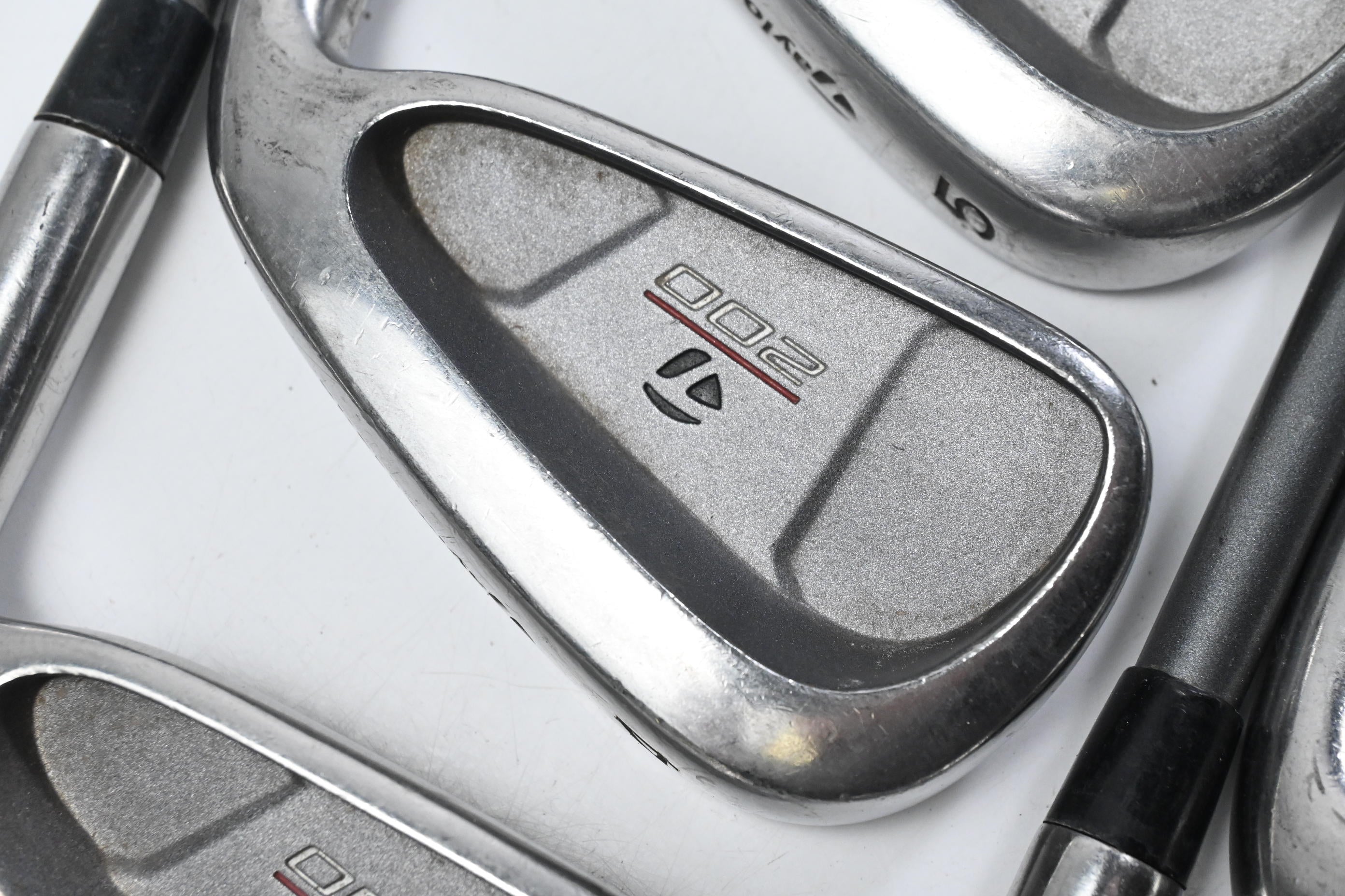 Taylormade 200 Steel Irons / 3-PW / Regular Flex Taylormade Lite 80 Shafts
