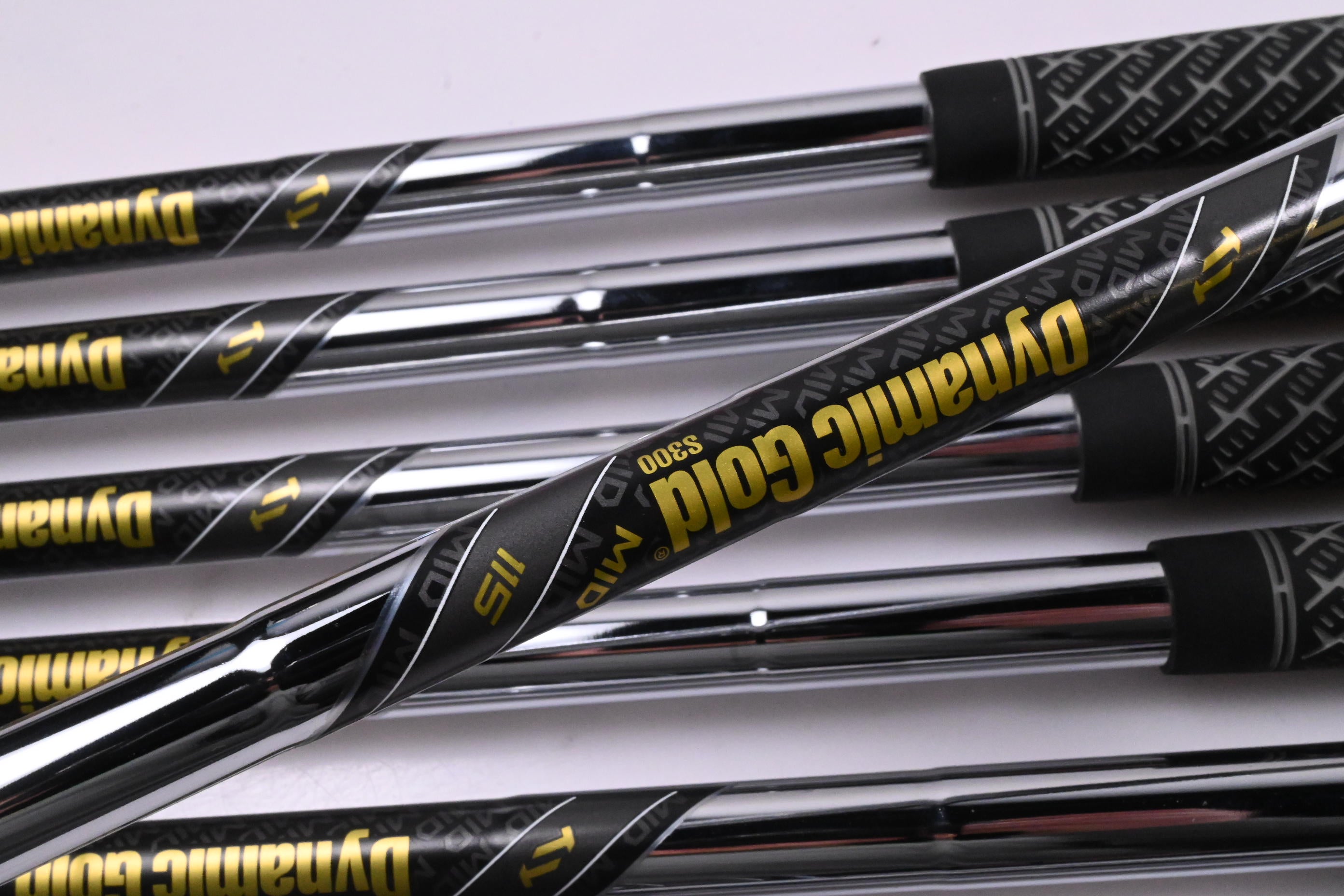 Callaway Apex Pro 24 Irons / 4-PW / Stiff Flex Dynamic Gold Mid 115 S300 Shafts