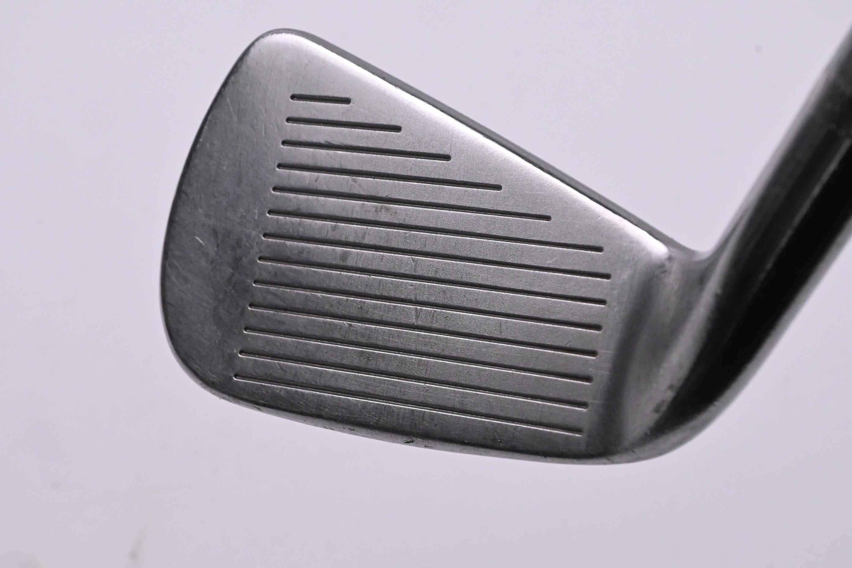 Titleist DCI 762 #3 Iron / 21.5 Degree / Regular Flex Dynamic Gold R300 Shaft