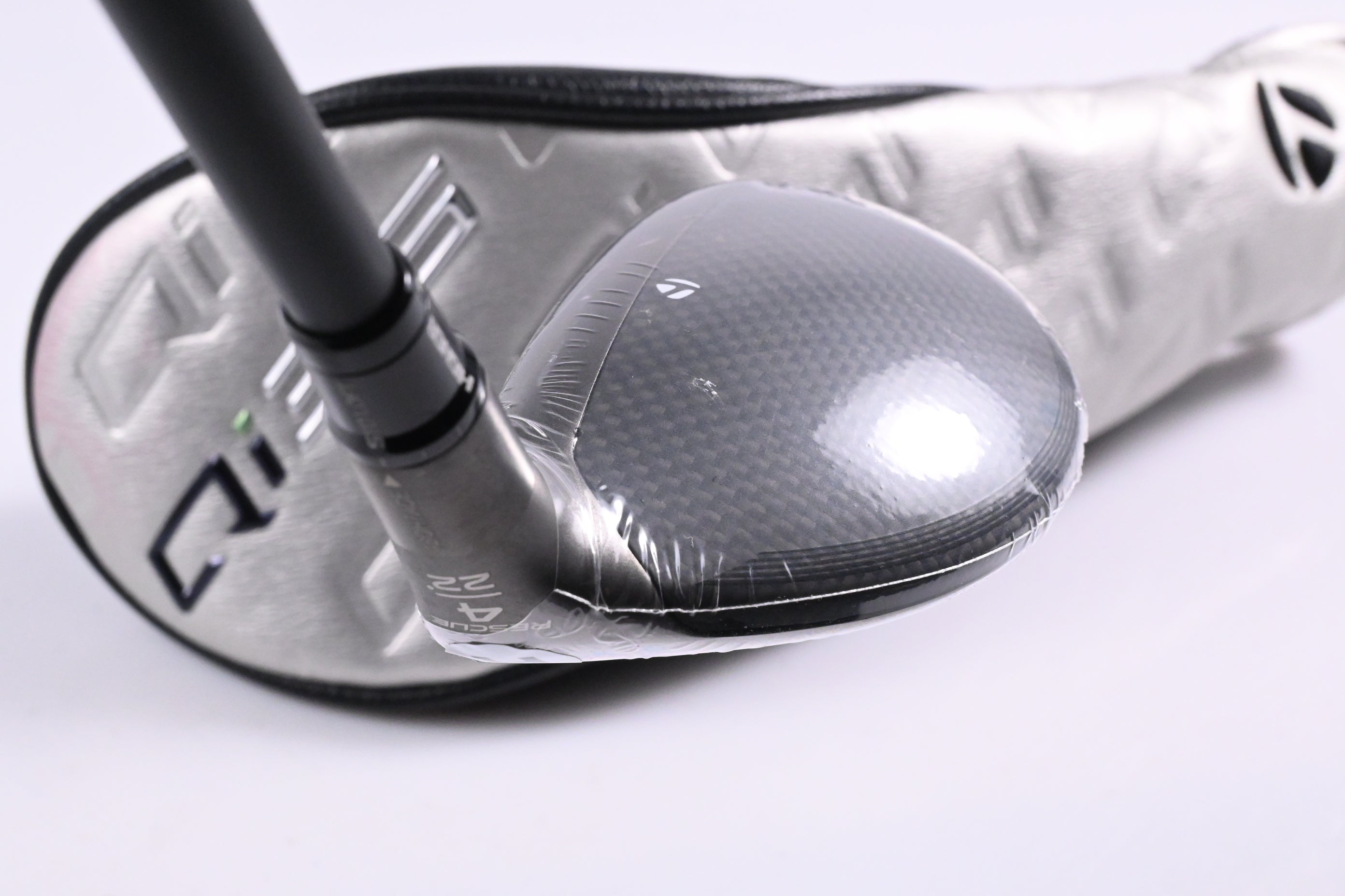 Taylormade Qi35 #4 Hybrid / 22 Degree / Regular Flex Ventus Blue 6 Shaft