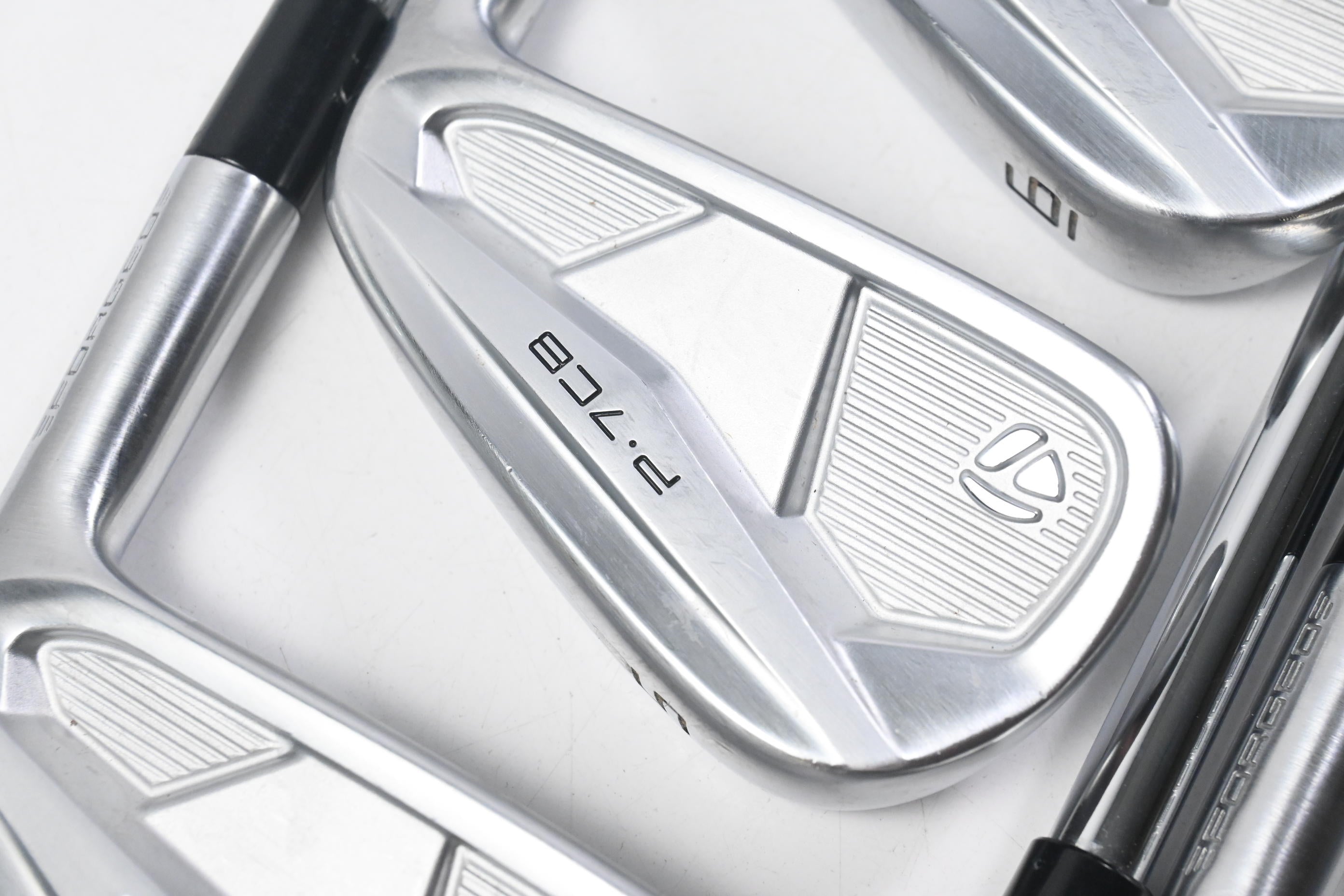 Taylormade P.7CB Irons / 4-PW / Stiff Flex Dynamic Gold Mid 115 S300 Shafts