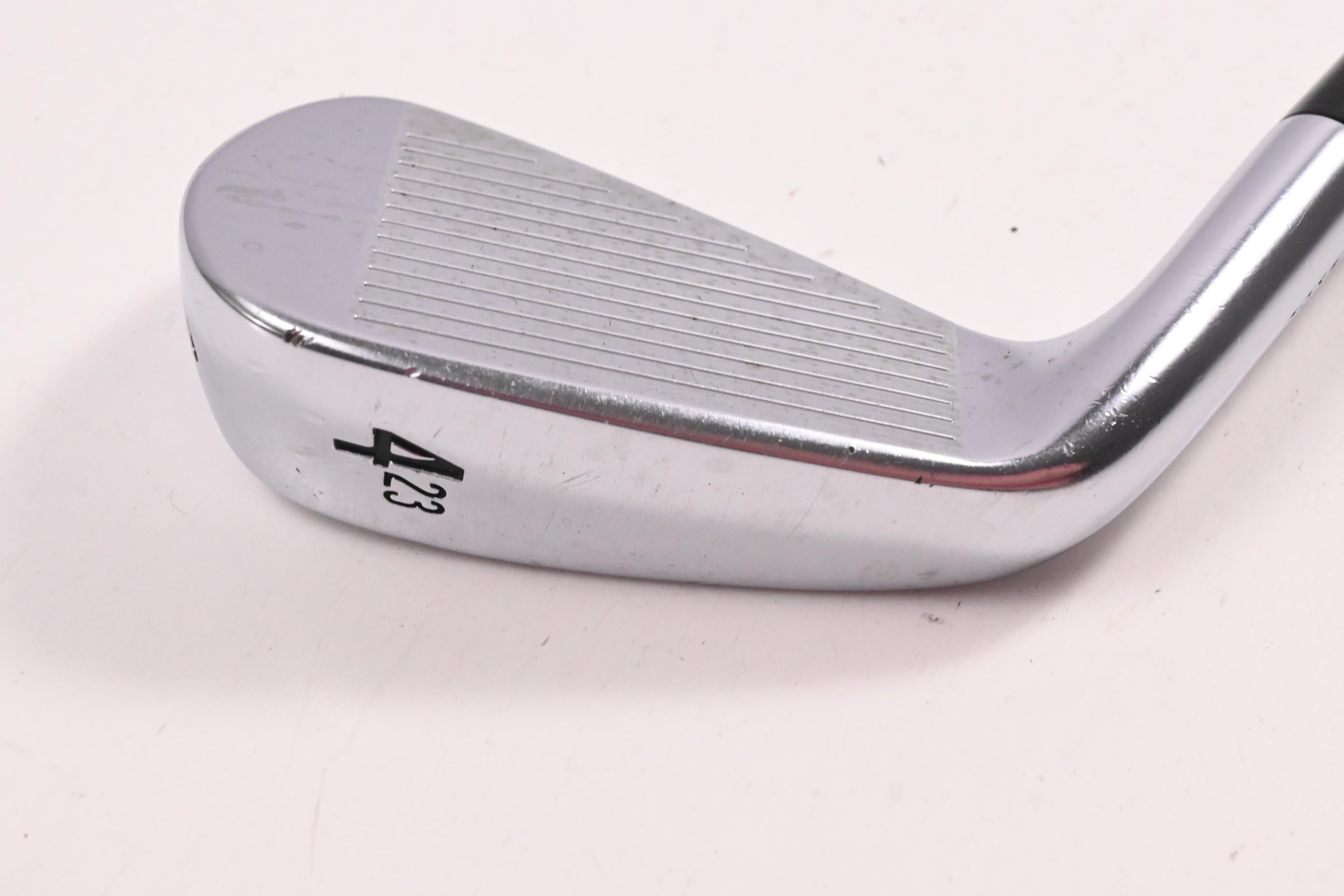 Srixon ZX Utility #4 Iron / 23 Degree / Stiff Flex N.S.Pro Modus3 Tour 105 Shaft