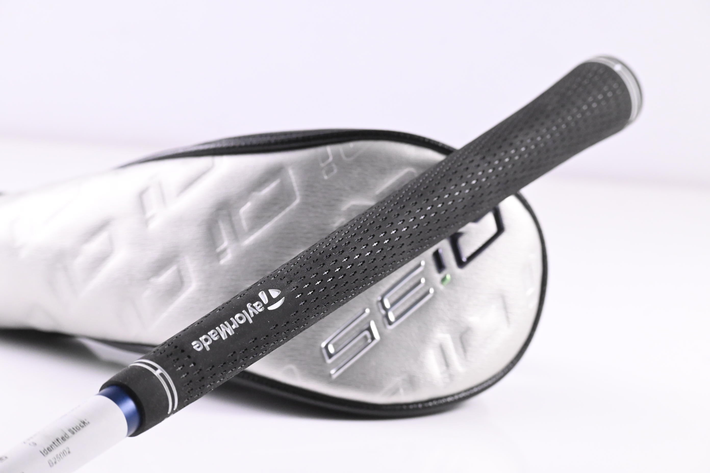 Taylormade Qi35 #4 Hybrid / 22 Degree / Regular Flex Fujikura Ventus Blue '25 6