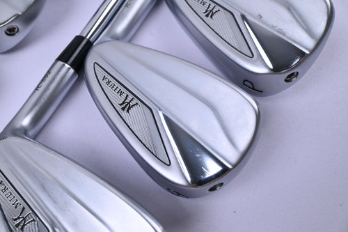 Miura IC-602 Irons / 5-PW / Stiff Flex N.S.PRO Zelos 8 Shafts