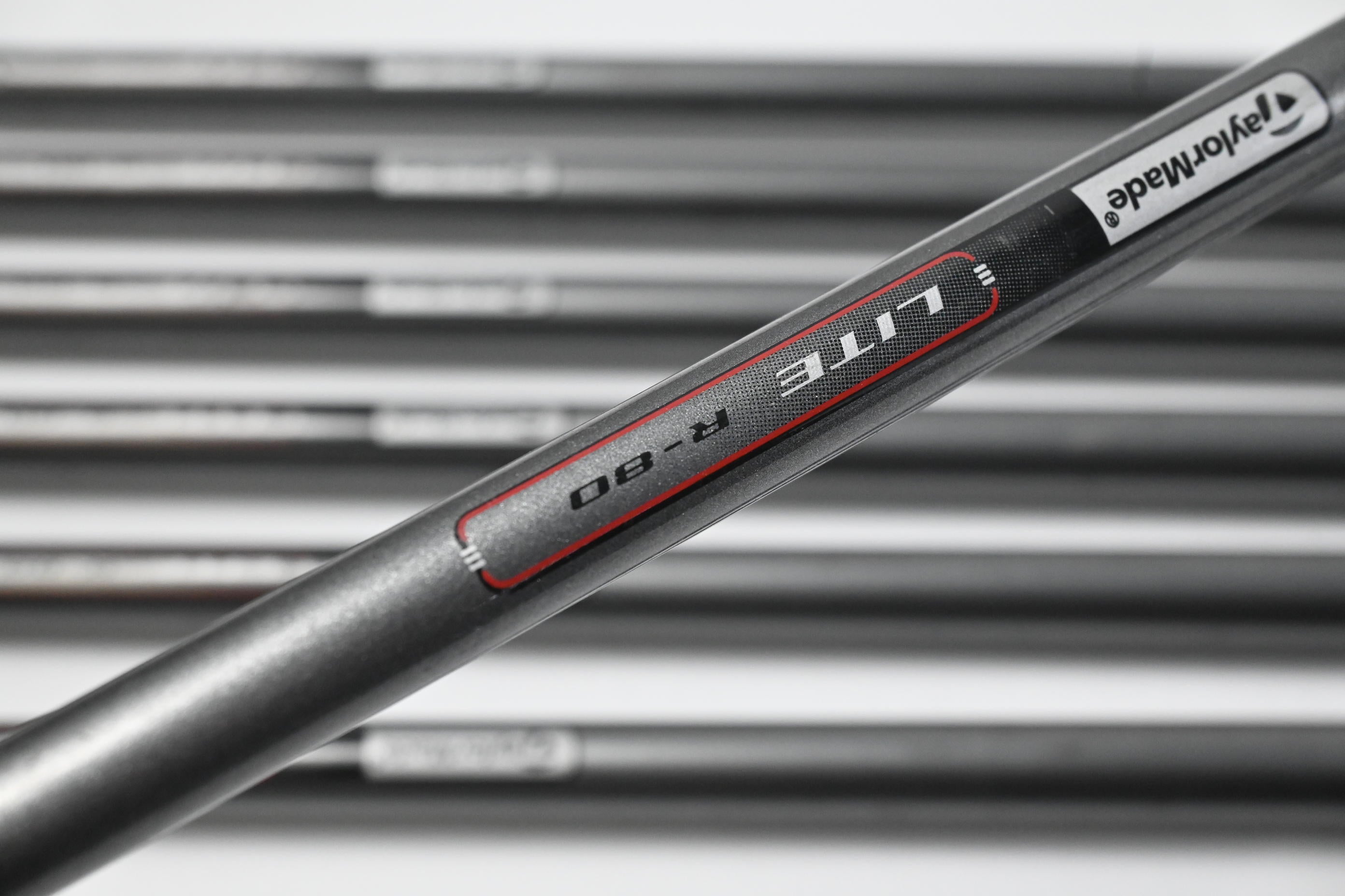 Taylormade 200 Steel Irons / 3-PW / Regular Flex Taylormade Lite 80 Shafts