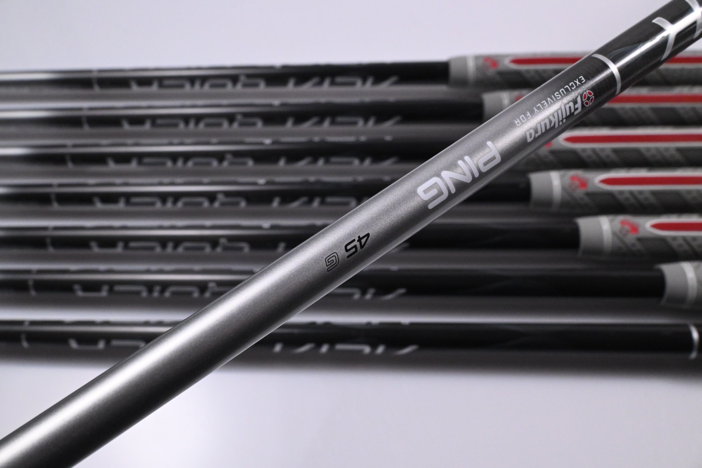 Ping G430 Irons / 4-PW+54 / Black Dot / Senior Flex Ping Alta Quick 45 Shafts