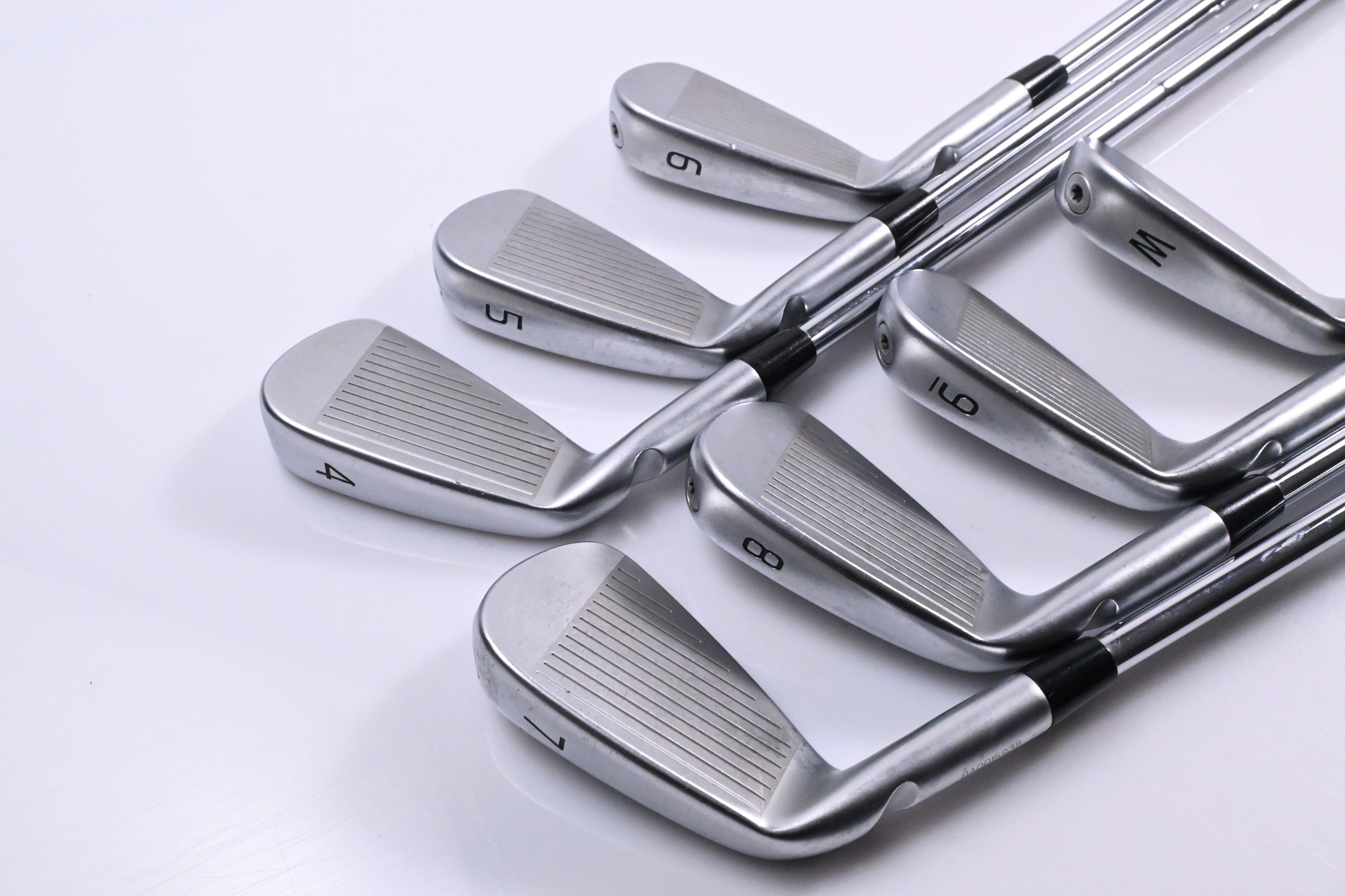 Ping Blueprint S Irons / 4-PW / Red Dot / X-Flex Dynamic Gold Mid 115 X100