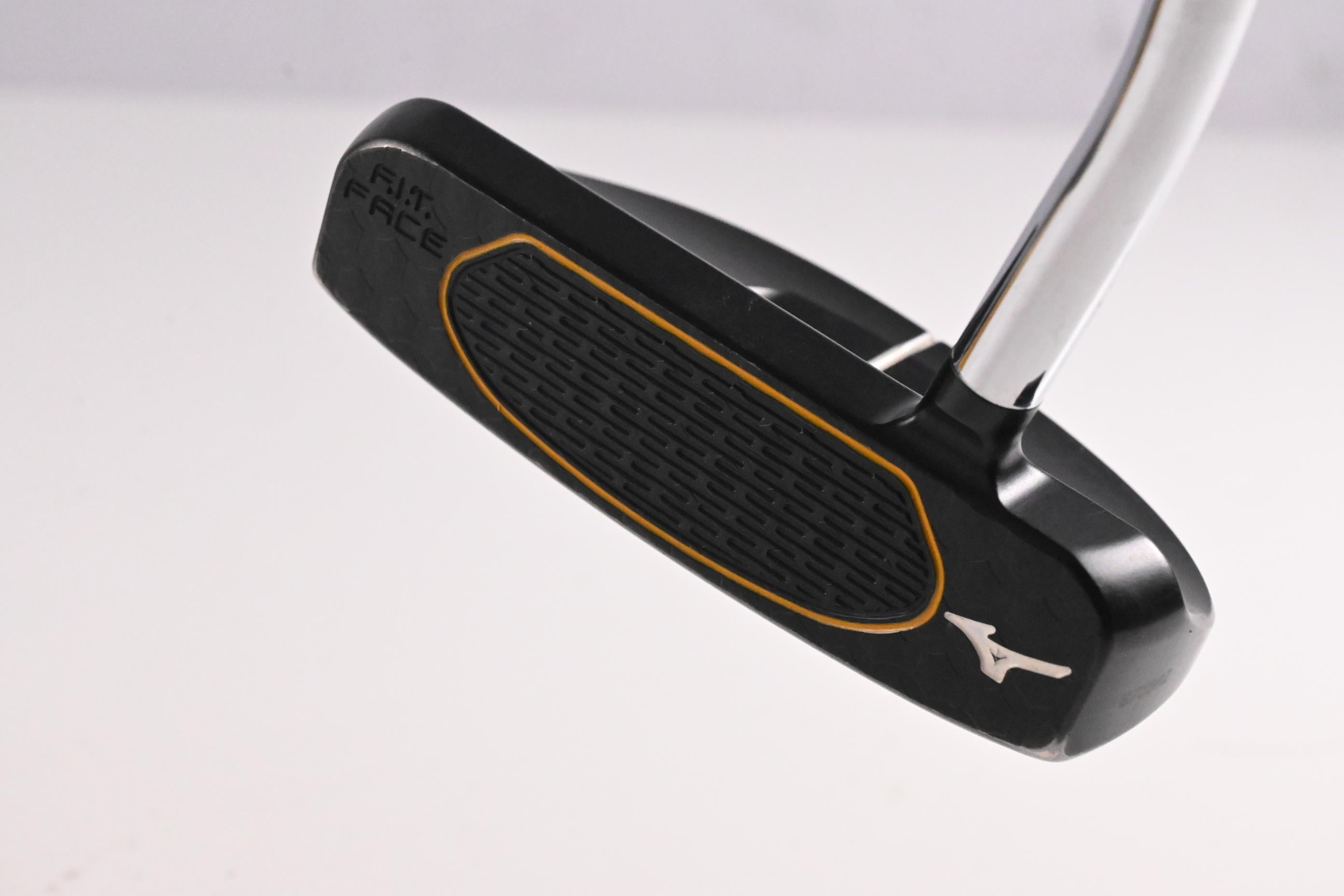 Mizuno Black Carbon BC-Series BC3 Putter / 34 Inch