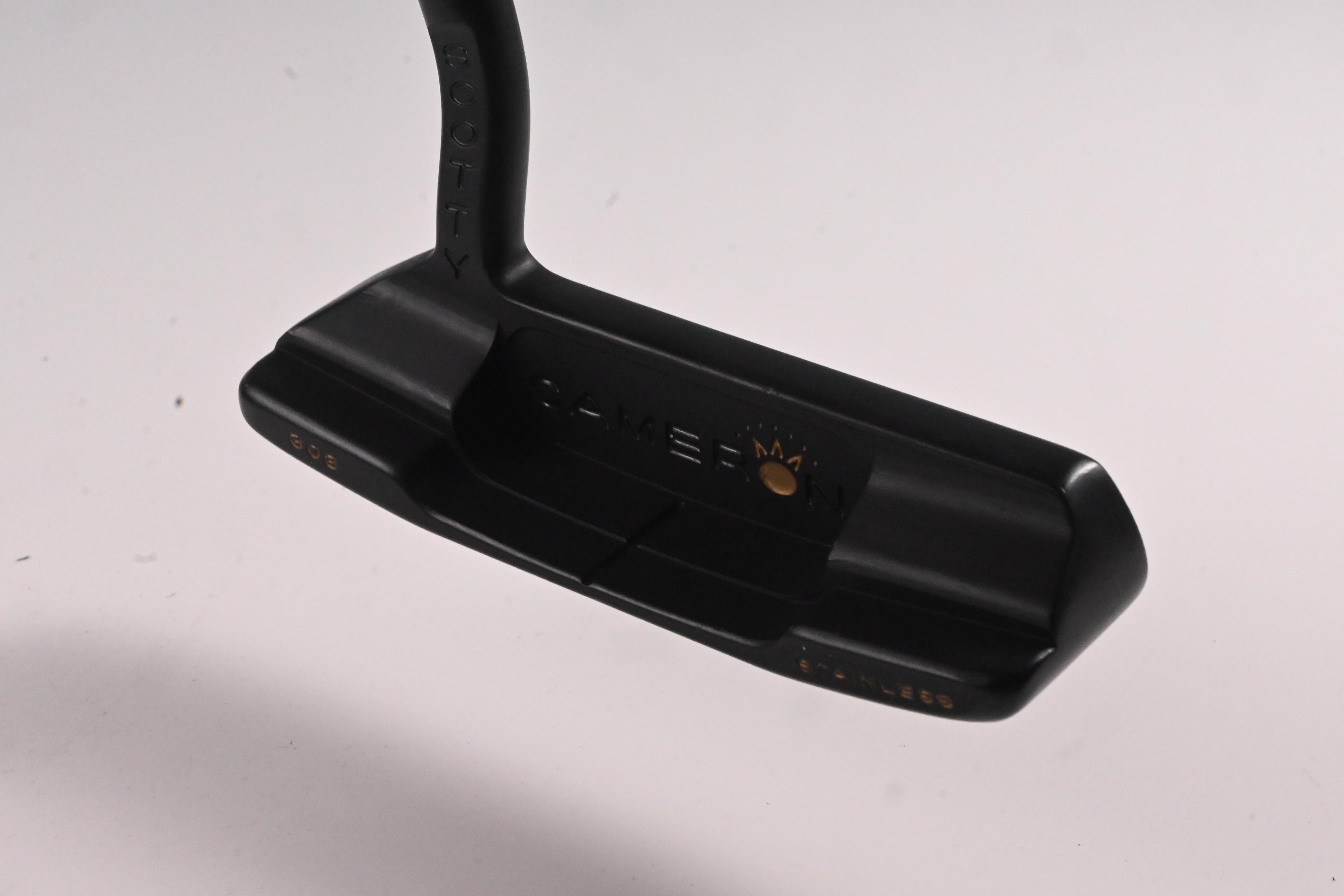 Scotty Cameron Studio Stainless Newport 2.5 Putter / 33 Inch / Refurbished