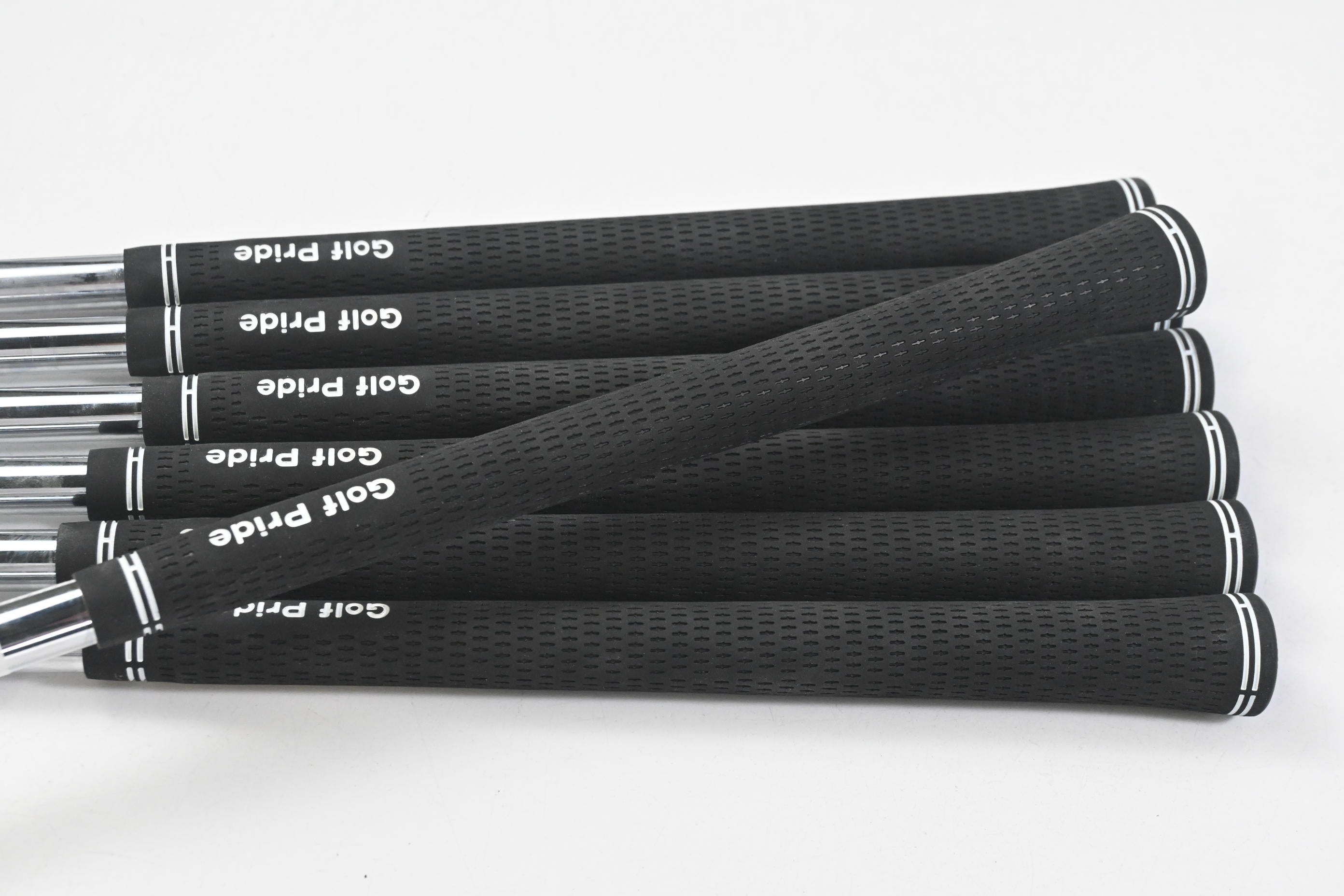 KBS Tour 90 Iron Shafts / Regular Flex / Set of 7 / .370" Tips