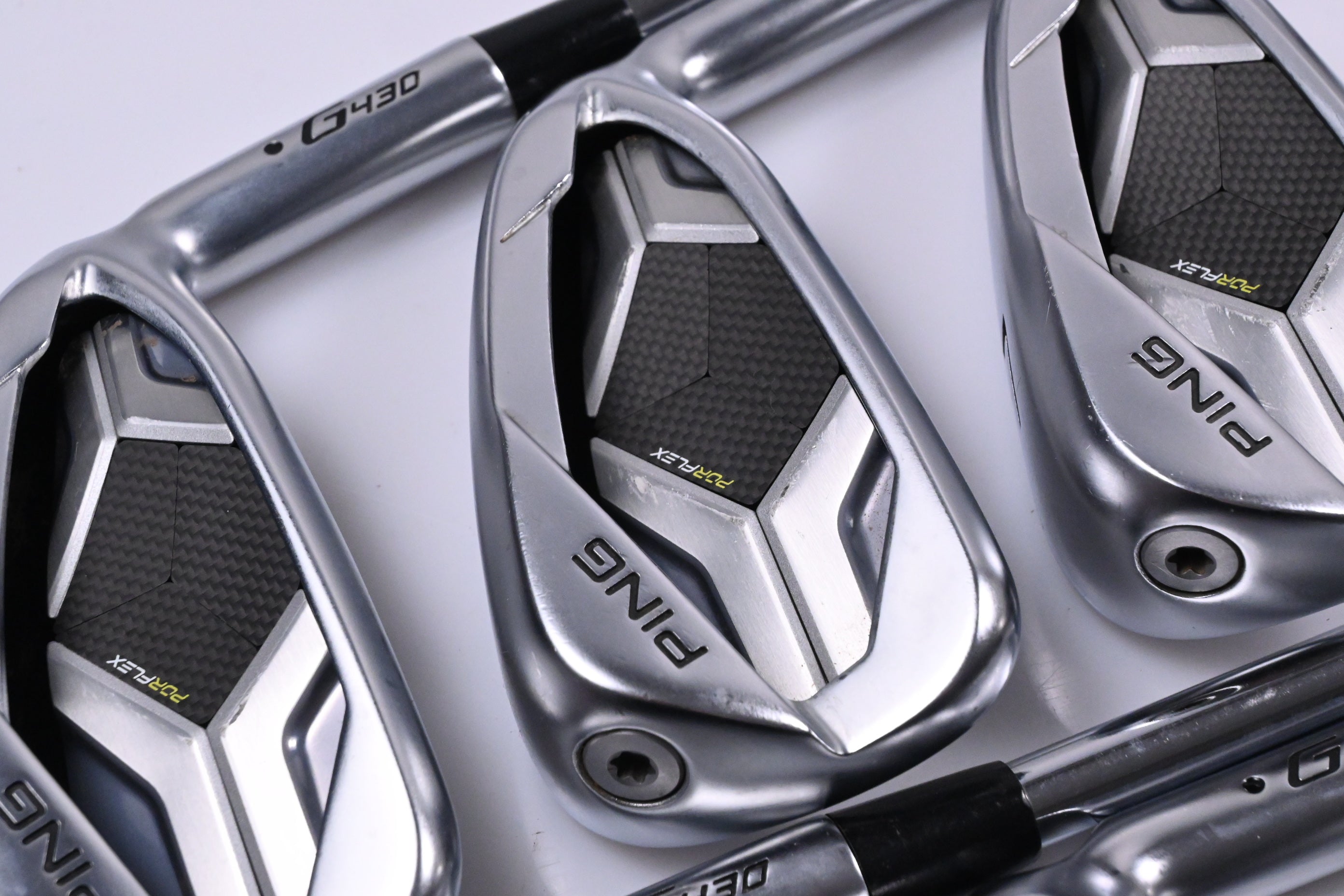 Ping G430 Irons / 5-PW / Black Dot / Regular Flex Elevate MPH 95 Shafts
